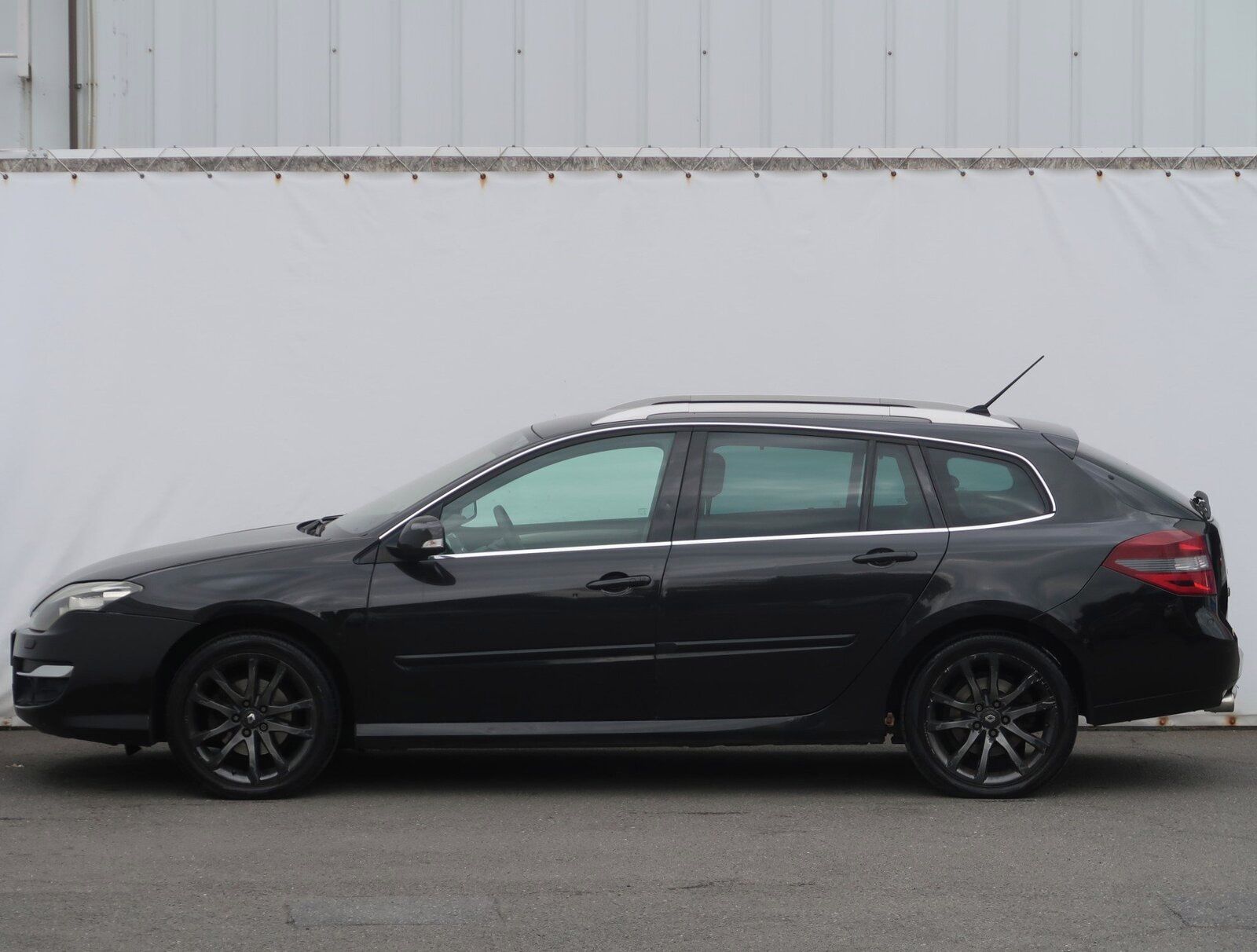 Renault Laguna, 2.0 dCi, Automat, Navi - fotka 3