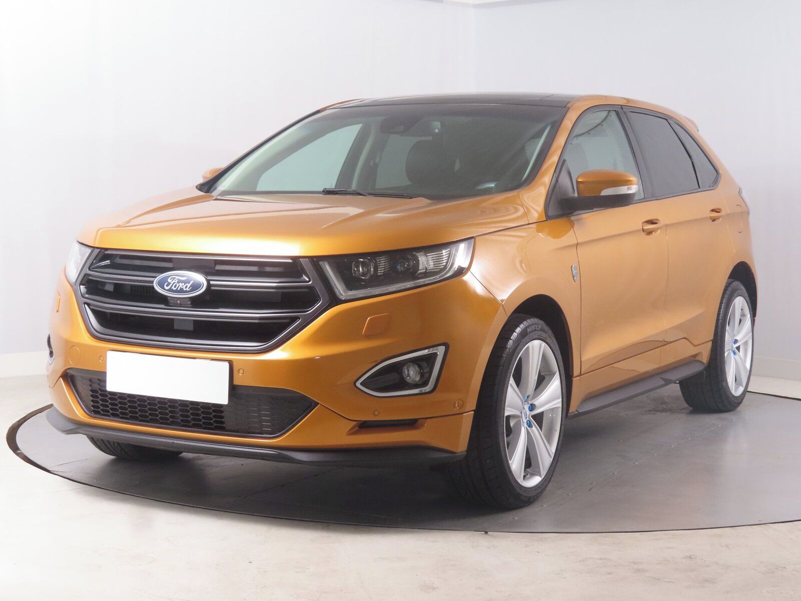 Ford Edge, 2.0 Bi-TDCI, Titanium, 4X4 - fotka 2