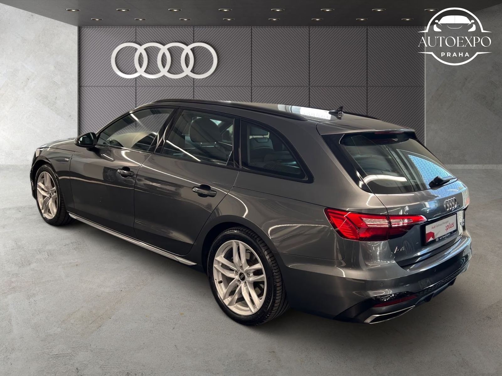 Audi A4, Avant 40 TDI quattro S tronic - fotka 2