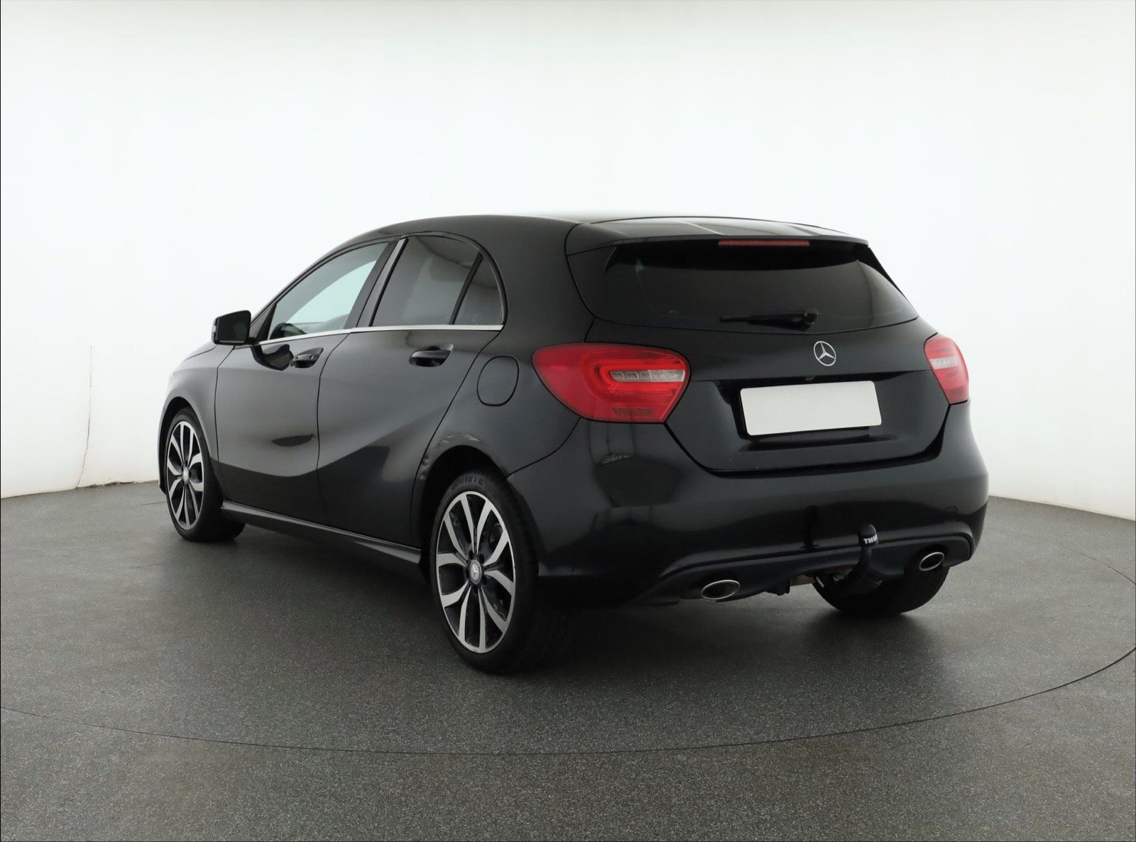 Mercedes-Benz Třídy A, 180 d, Xenony - fotka 4
