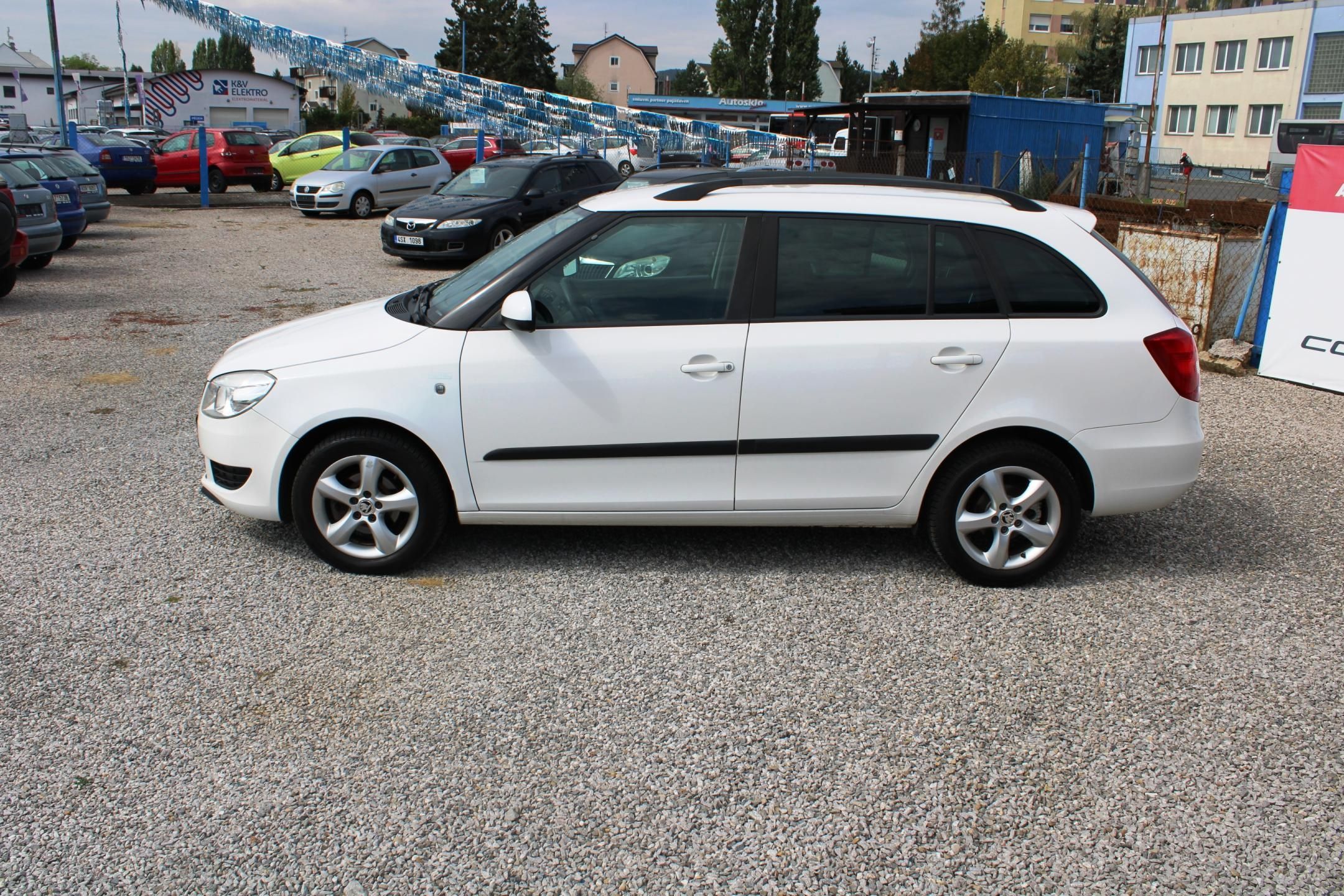 Škoda Fabia, 1,2TSI KLIMA EL.OKNA TEMPOMAT - fotka 4