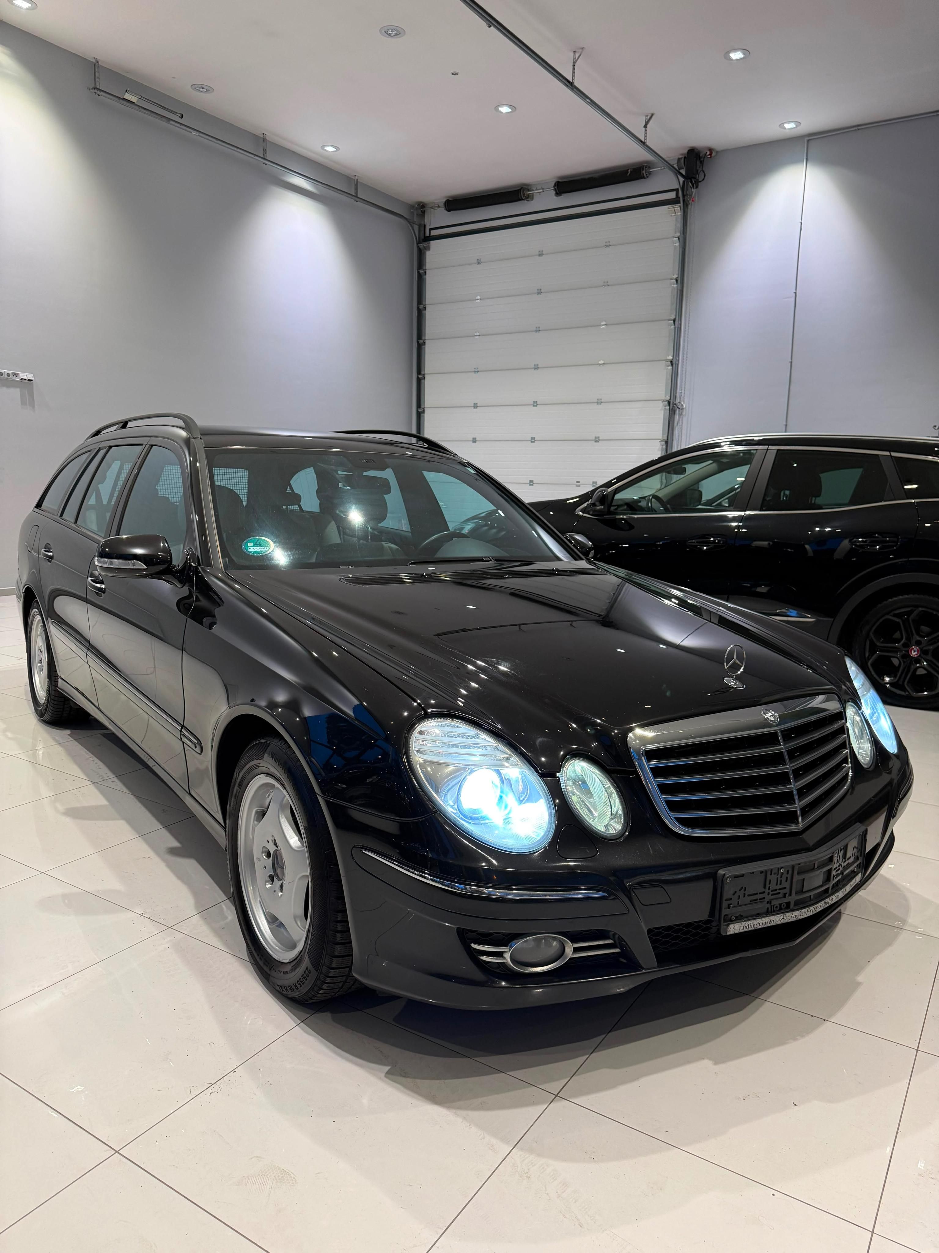 Mercedes-Benz Třídy E, T-Modell 3.0 CDI AUTOMAT SERV - fotka 6