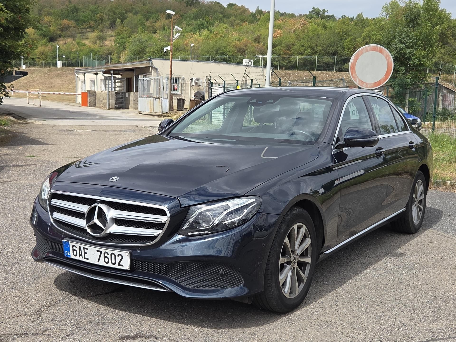 Mercedes-Benz Třídy E, 220CDi  lze na splátky VŠEM!