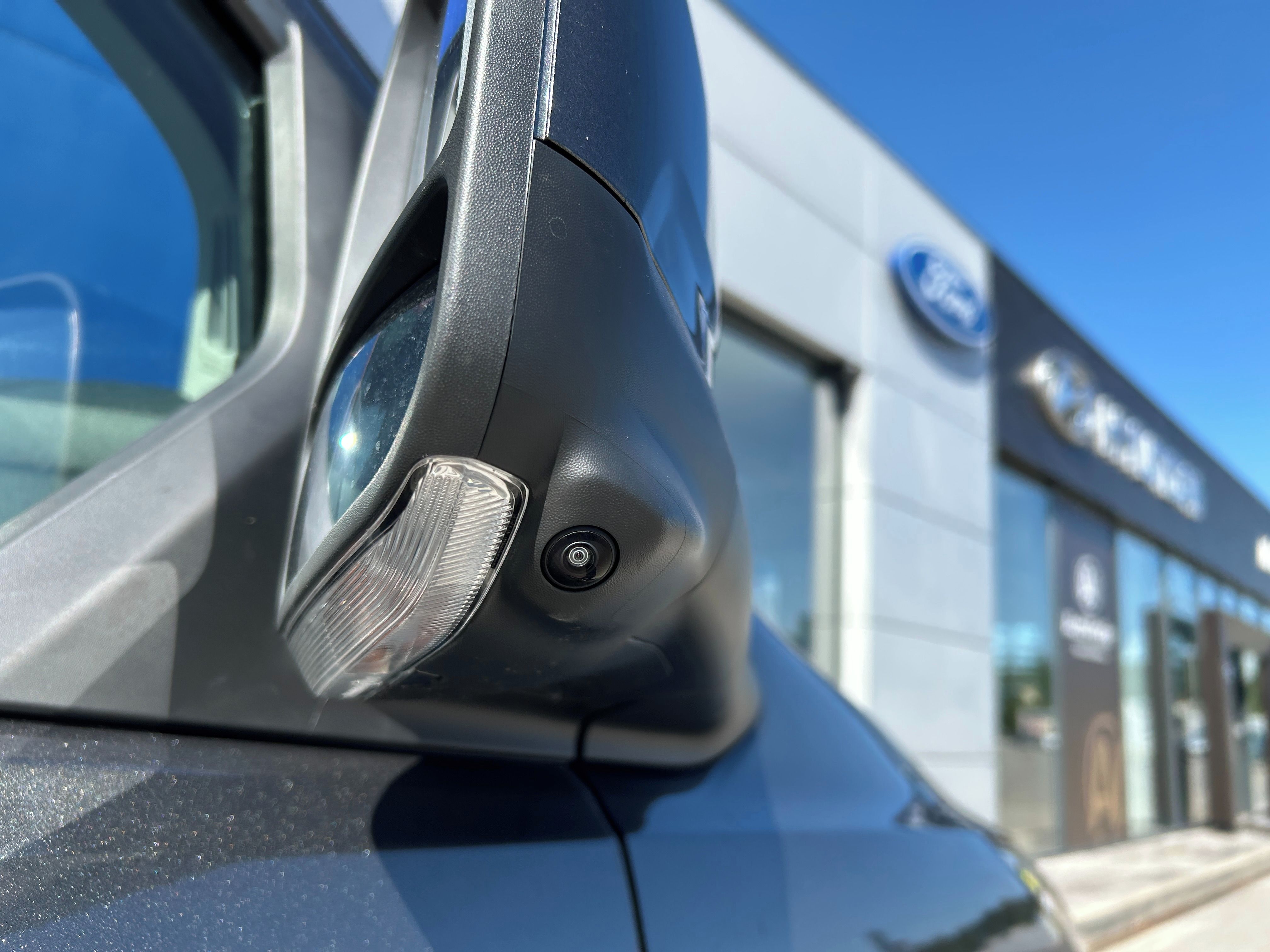 Ford Tourneo Custom, Titanium L1 2.0 EcoBlue 110 kW - fotka 5