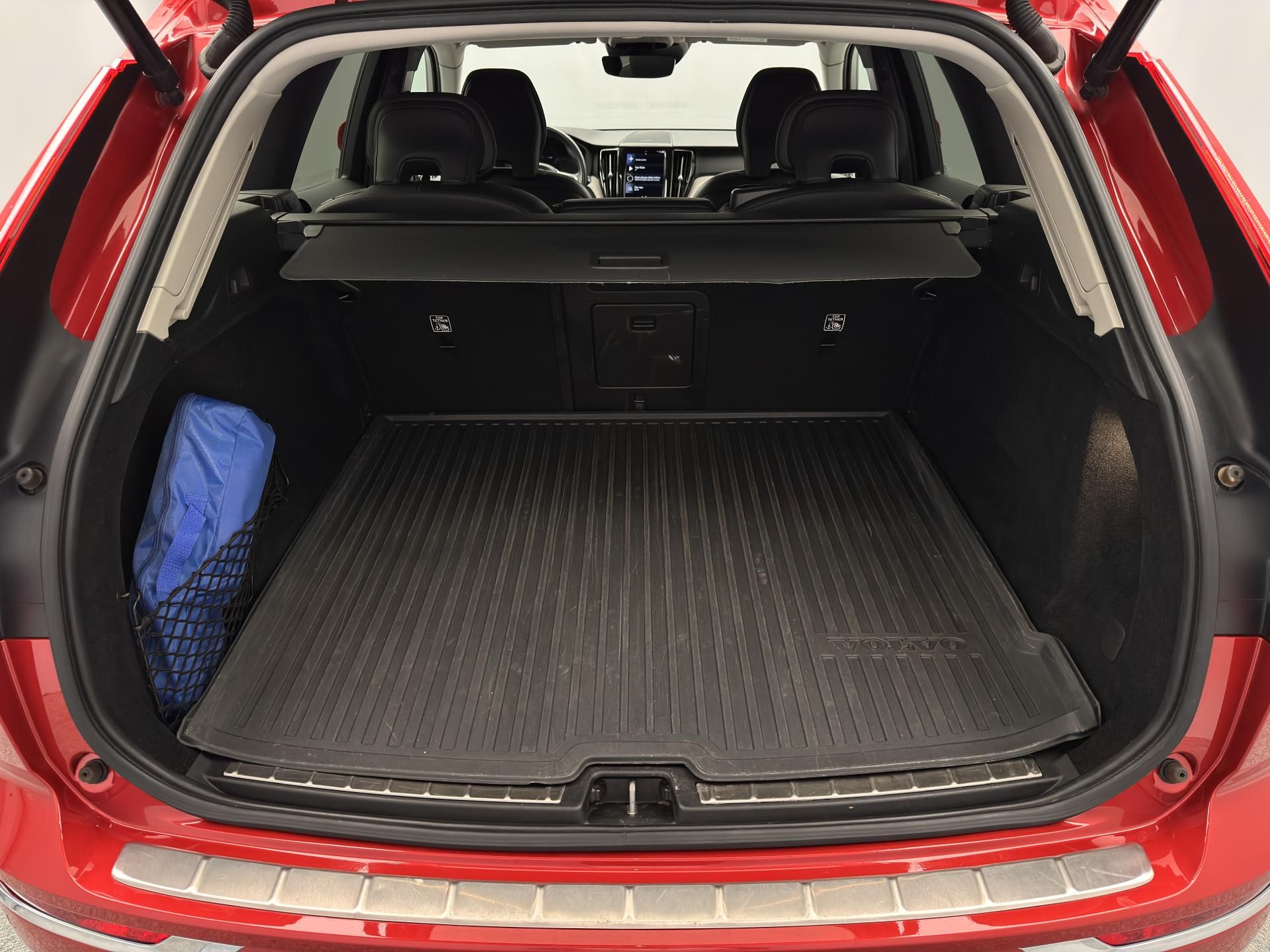 Volvo XC60, B4 INSCRIPTION CZ 1.maj - fotka 5