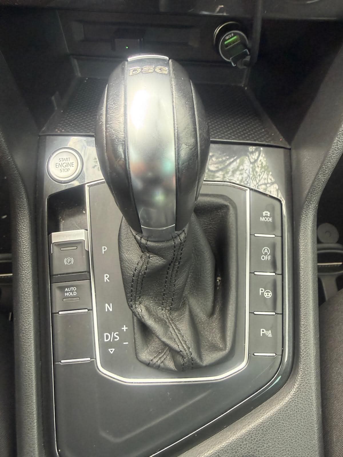 Volkswagen Tiguan - fotka 5