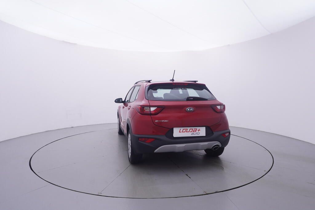 Kia Stonic, 1.2 . 62 kW - fotka 4