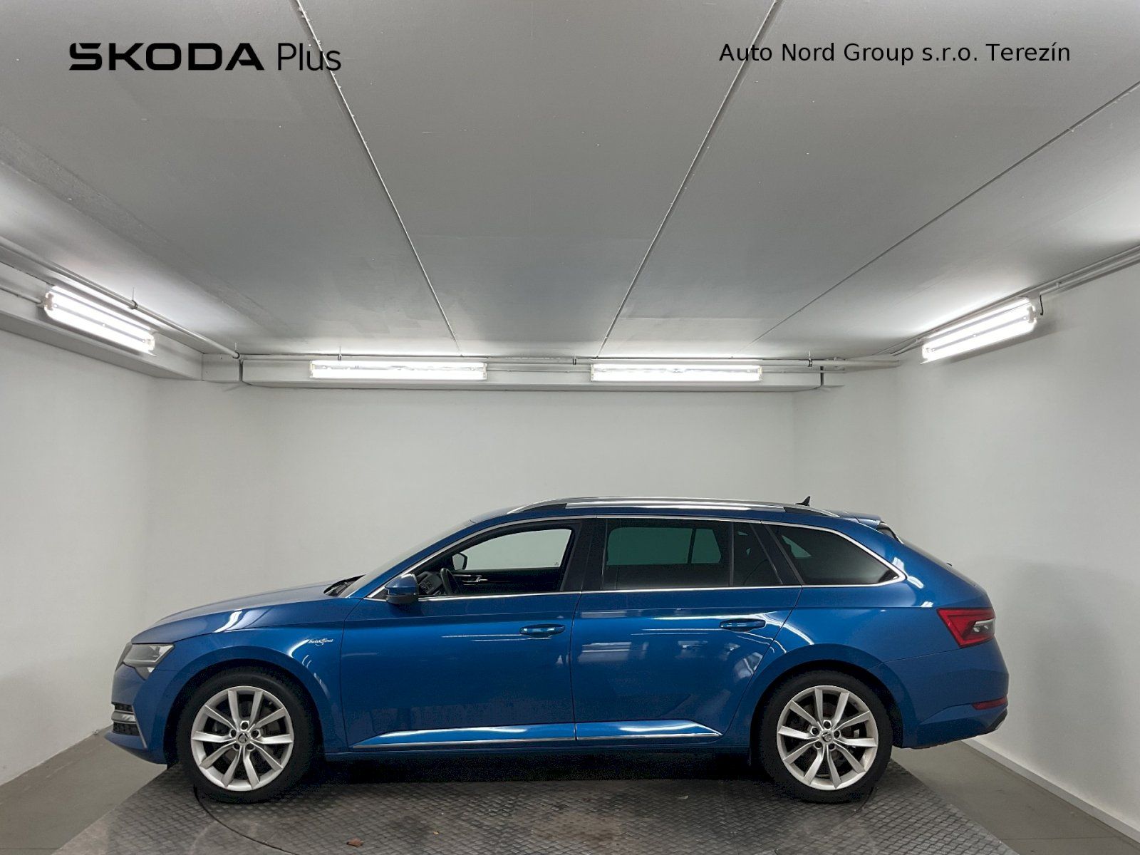 Škoda Superb, COM GRT L K 4X4 TD 140/2.0 A7A - fotka 3