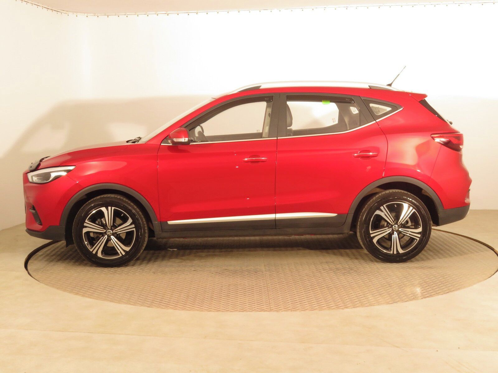 MG ZS, 1.5, Emotion, Serv.kniha - fotka 3