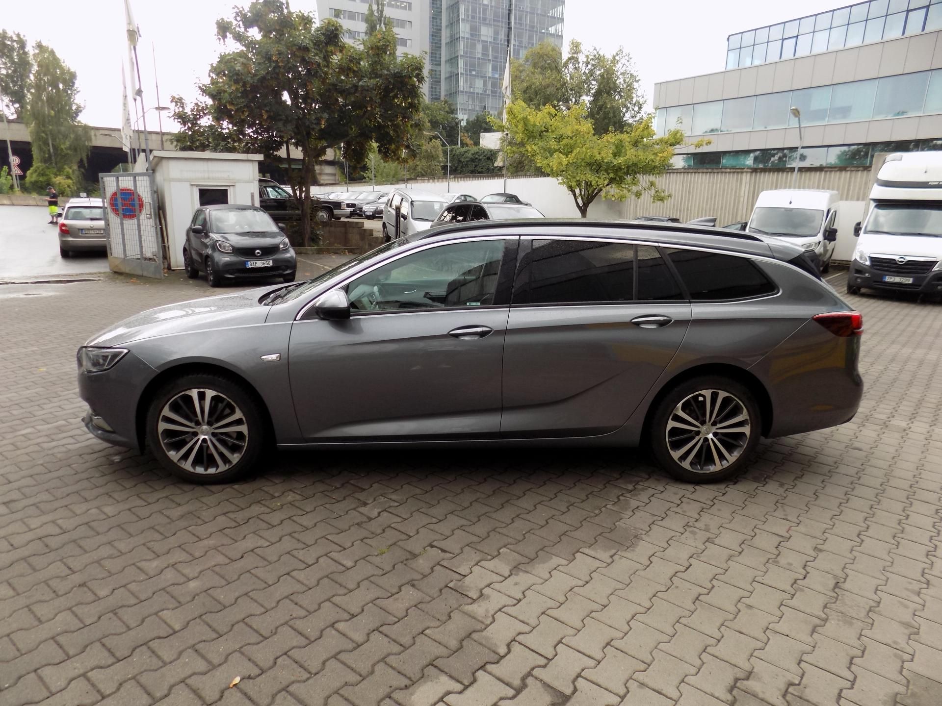 Opel Insignia, 2.0 CDTi - fotka 4