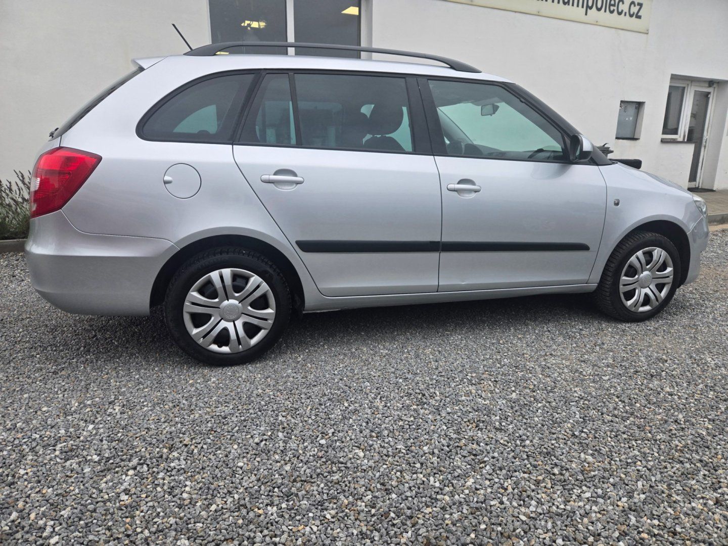 Škoda Fabia, 1.2 TSI Velmi pěkná - fotka 2