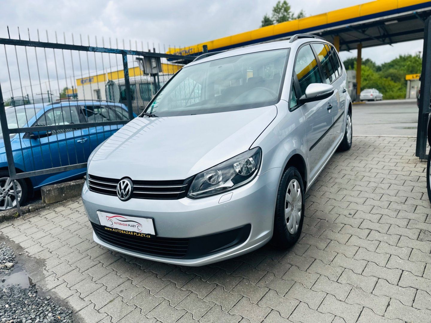 Volkswagen Touran, 1.2TSi NOVÉ ROZVODY,PĚKNÝ STAV - fotka 3