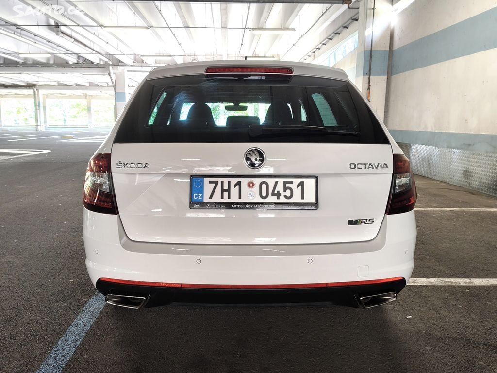 Škoda Octavia, RS 180kW NOVÁ V ČR,1.MAJITEL - fotka 6