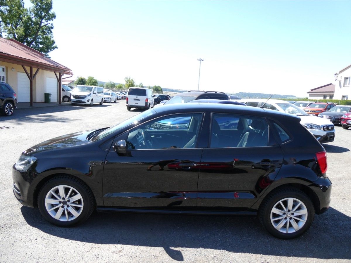 Volkswagen Polo, 1,2 TSi 66kW HIGHLINE,serviska - fotka 6