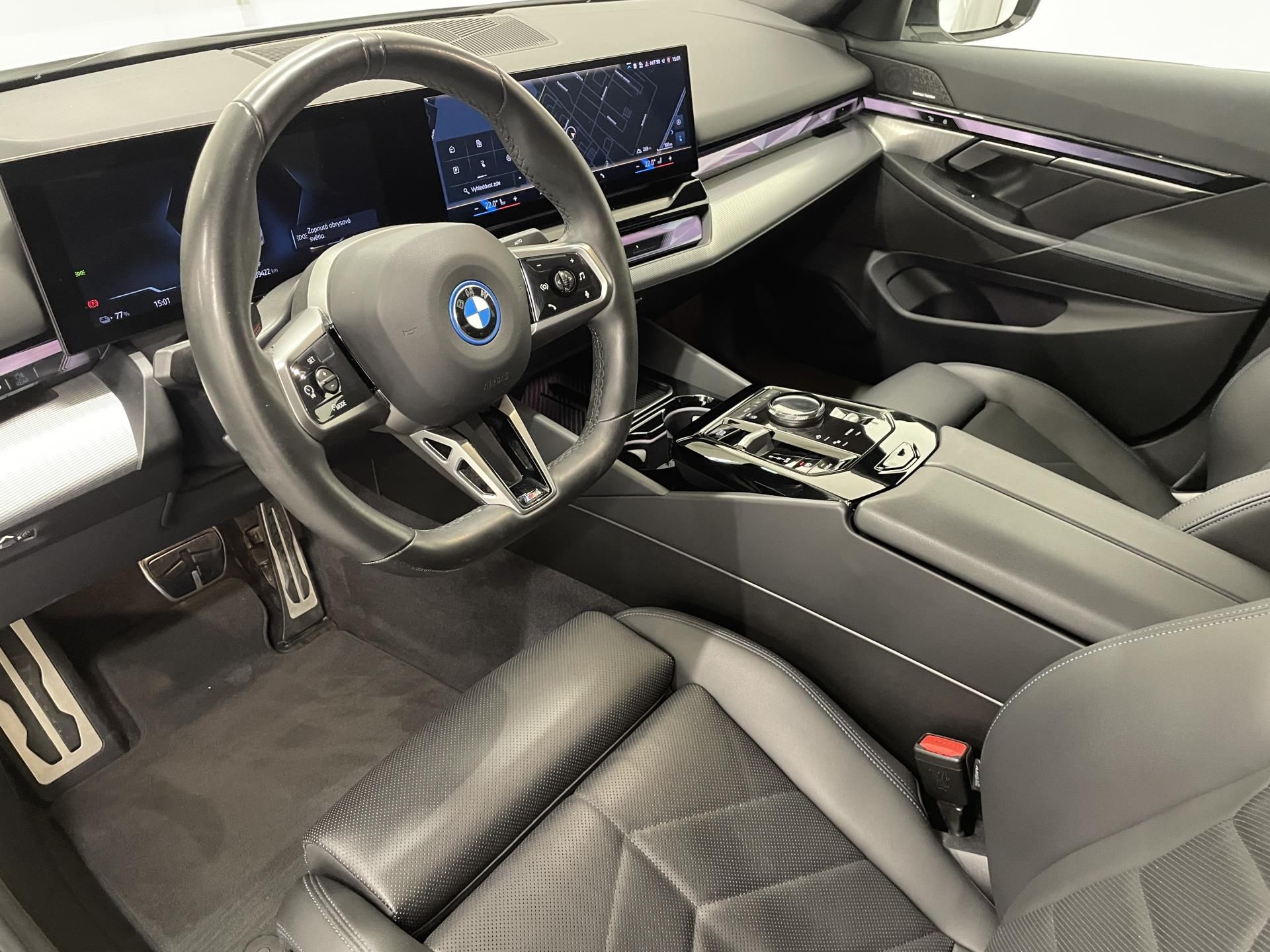 BMW i5, eDrive40 Sedan - fotka 6