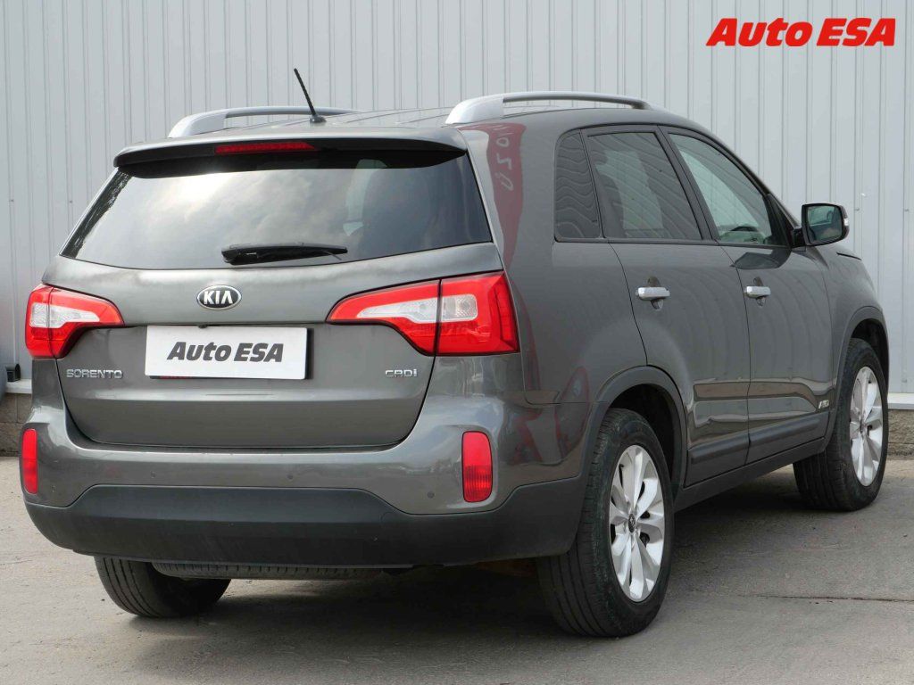 Kia Sorento, 2.2CRDi,2.maj,ČR,AT - fotka 4