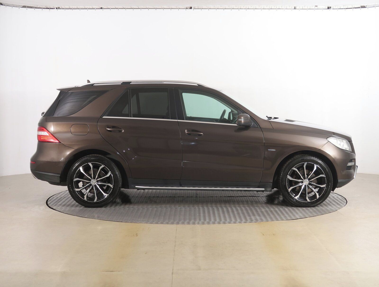 Mercedes-Benz Třídy M, ML 250 BlueTEC, 4X4, Automat - fotka 6