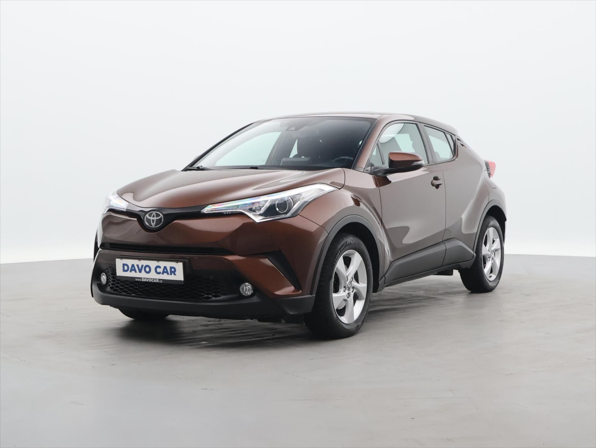 Toyota C-HR, 1,2 TURBO 85kW ACTIVE ALU CZ - fotka 3