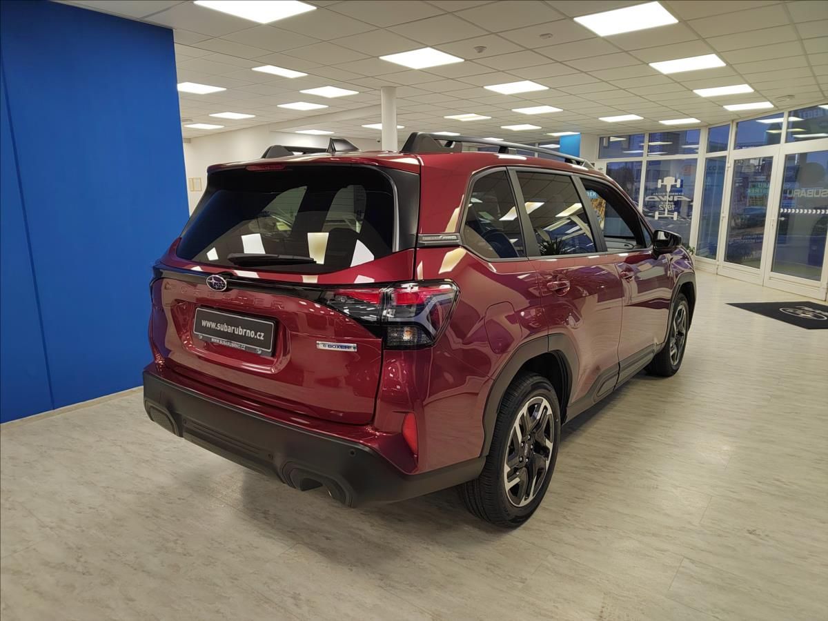 Subaru Forester, 2,0 Comfort NAVI - fotka 2