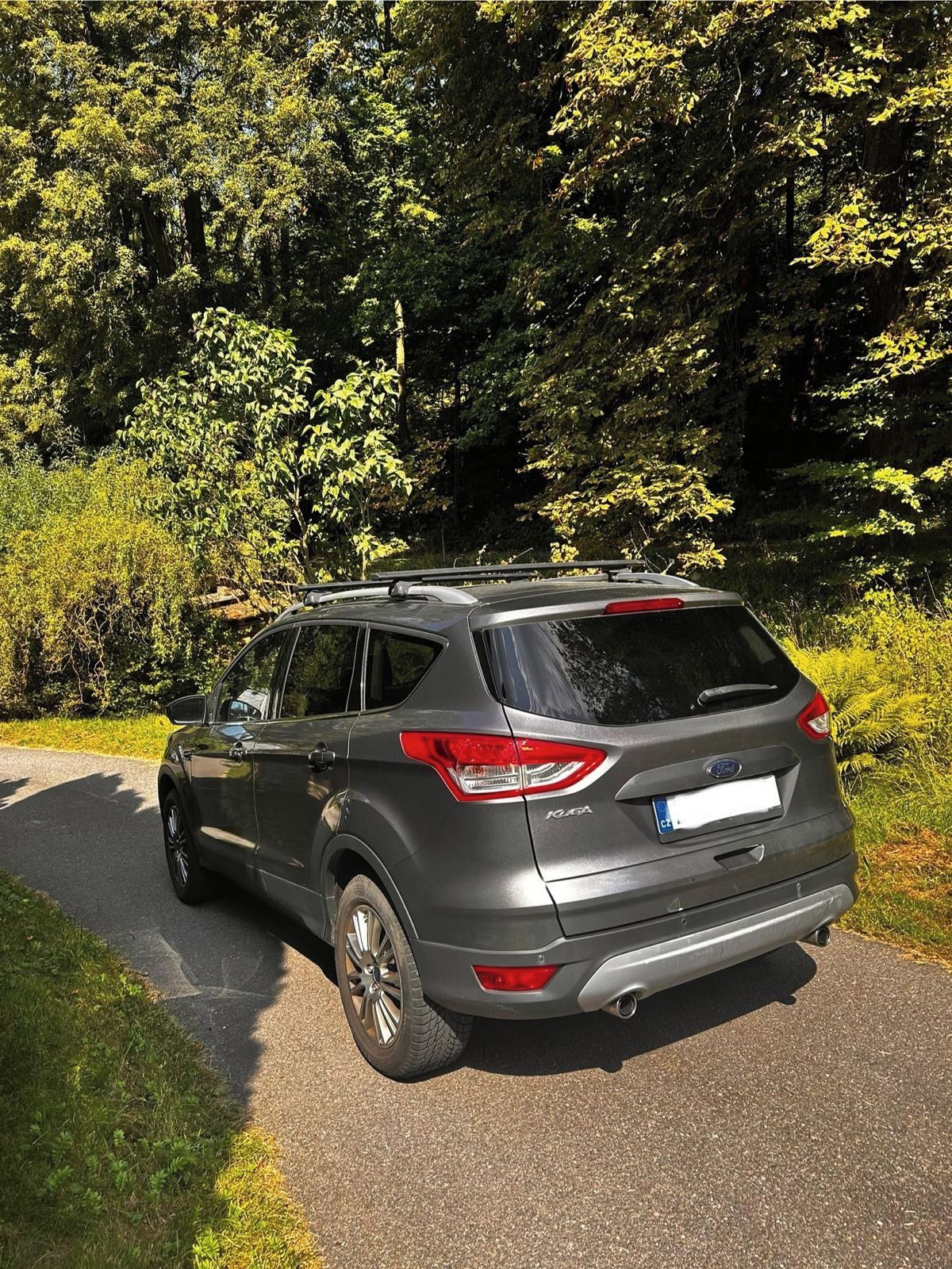Ford Kuga, Ford KUGA 132kW 4x4 - fotka 5