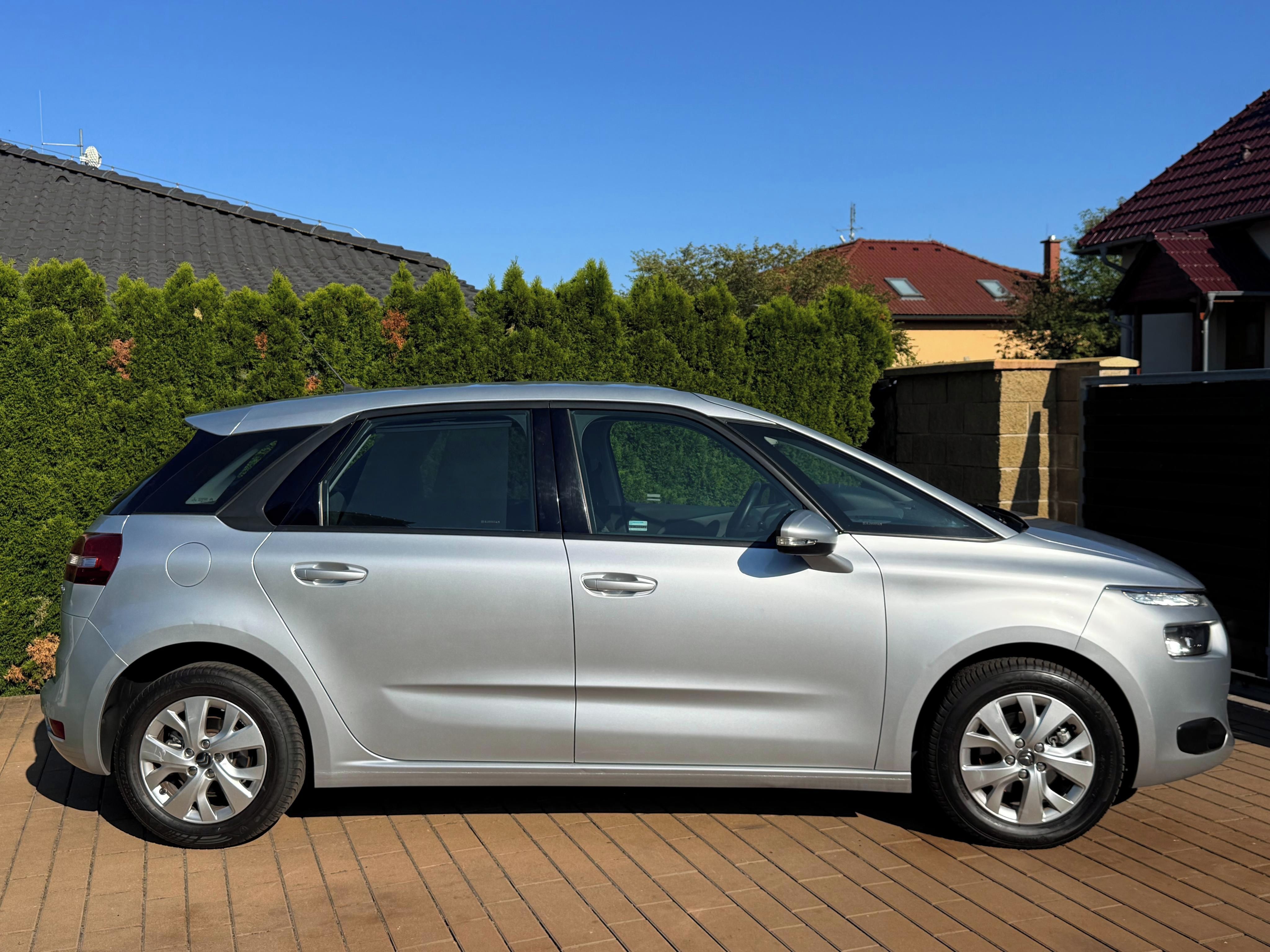 Citroën C4 Picasso, 1,6HDi NAVI 1.Maj * Po servisu - fotka 5