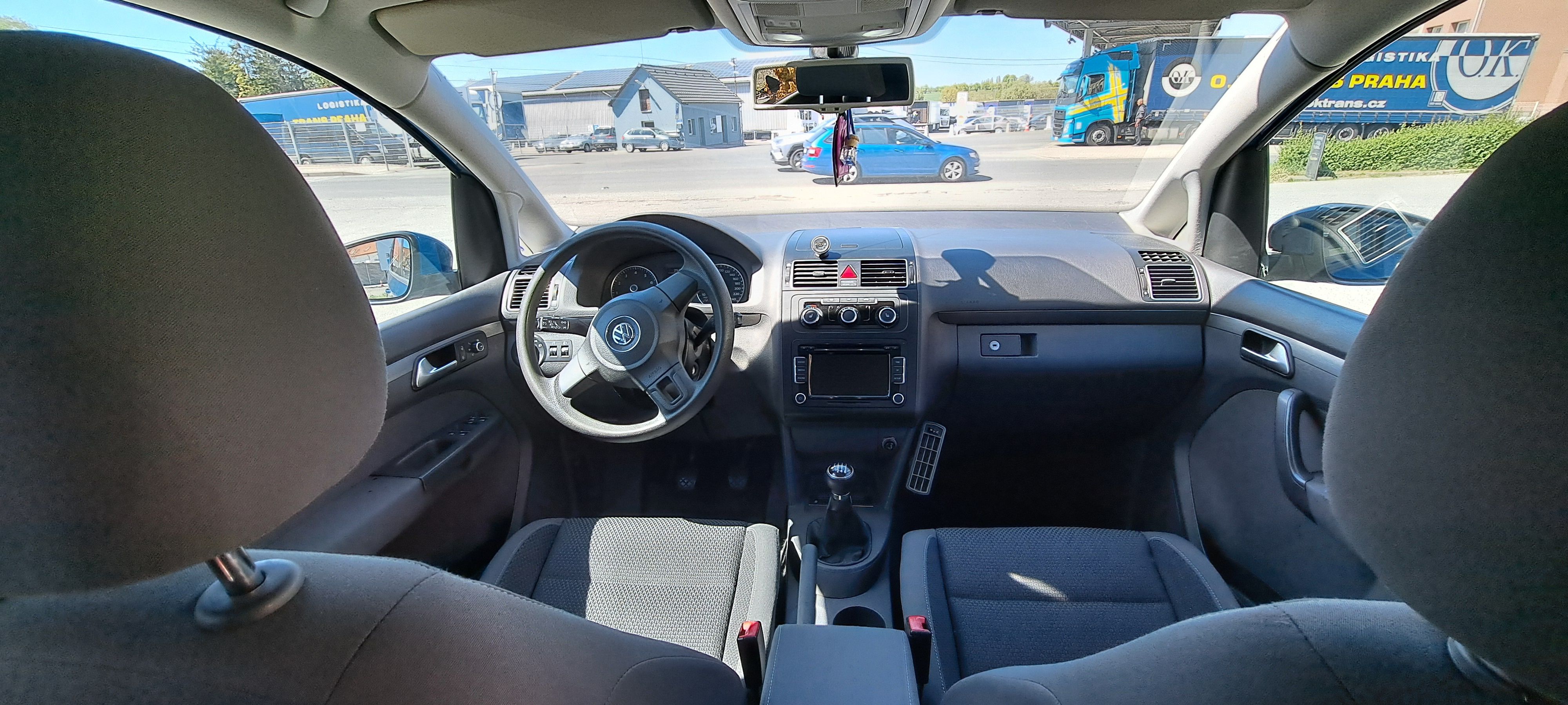 Volkswagen Touran, 1,4 CNG - fotka 6