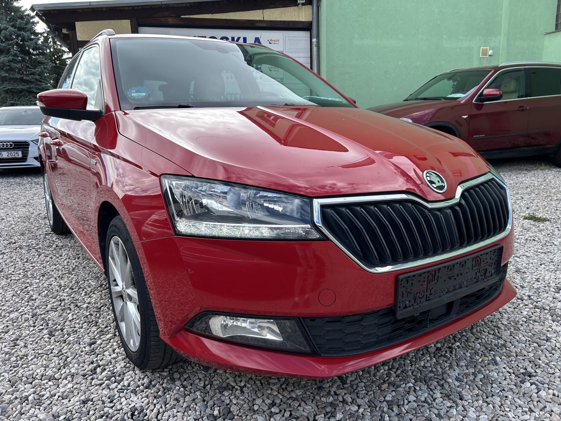 Škoda Fabia, 1.0 i 70 KW SOLEIL - fotka 4