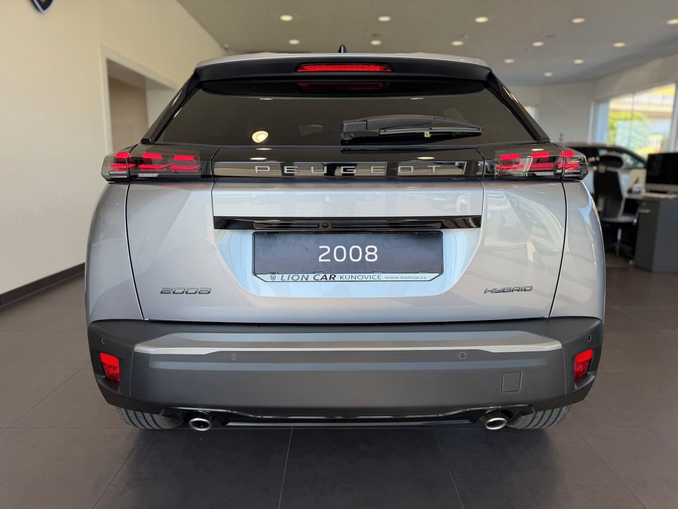 Peugeot 2008, BUSINESS Hybrid 145 e-DCS6 - fotka 6