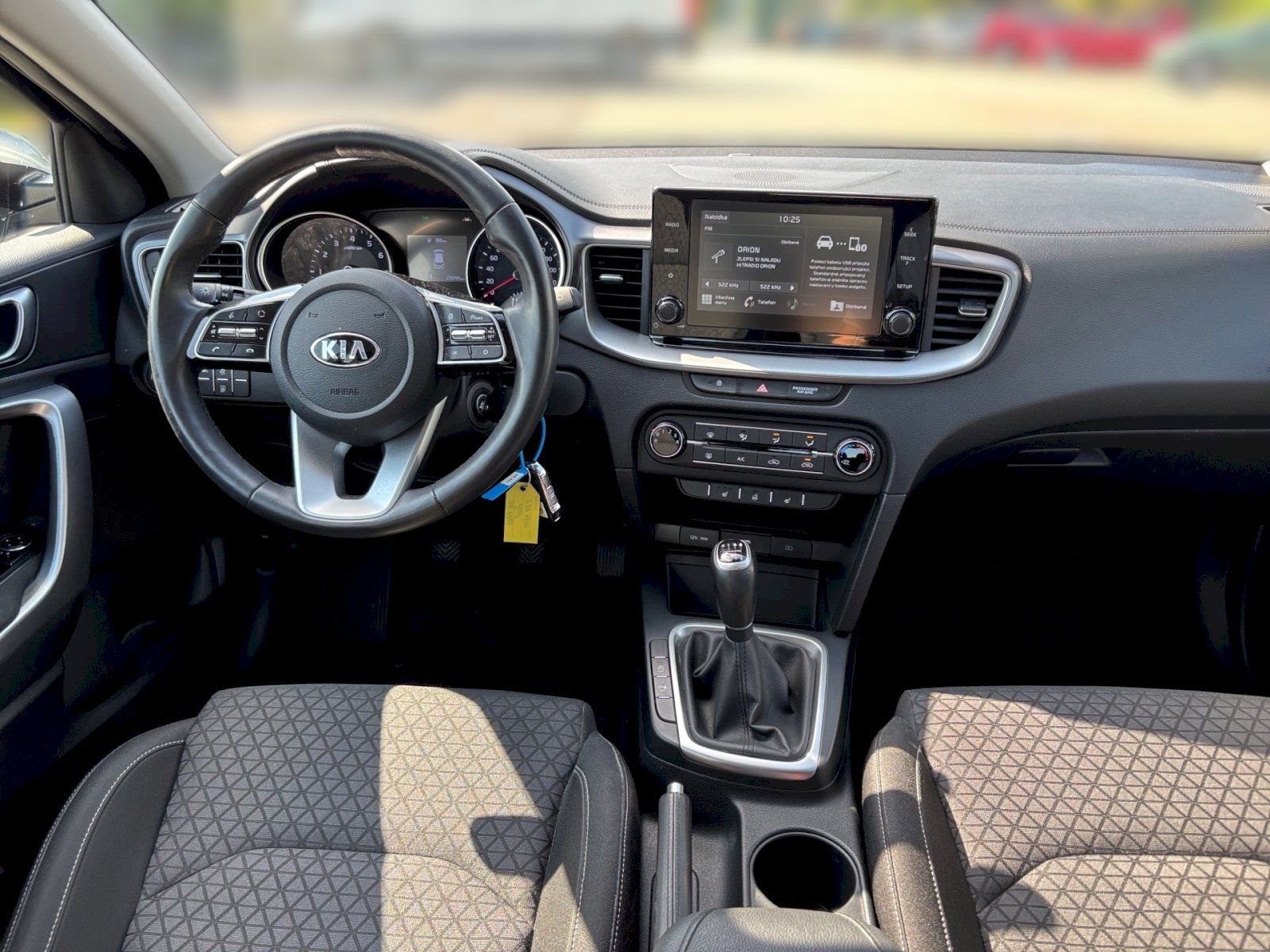 Kia XCee´d, XCeed 1.4 T-GDI - fotka 5