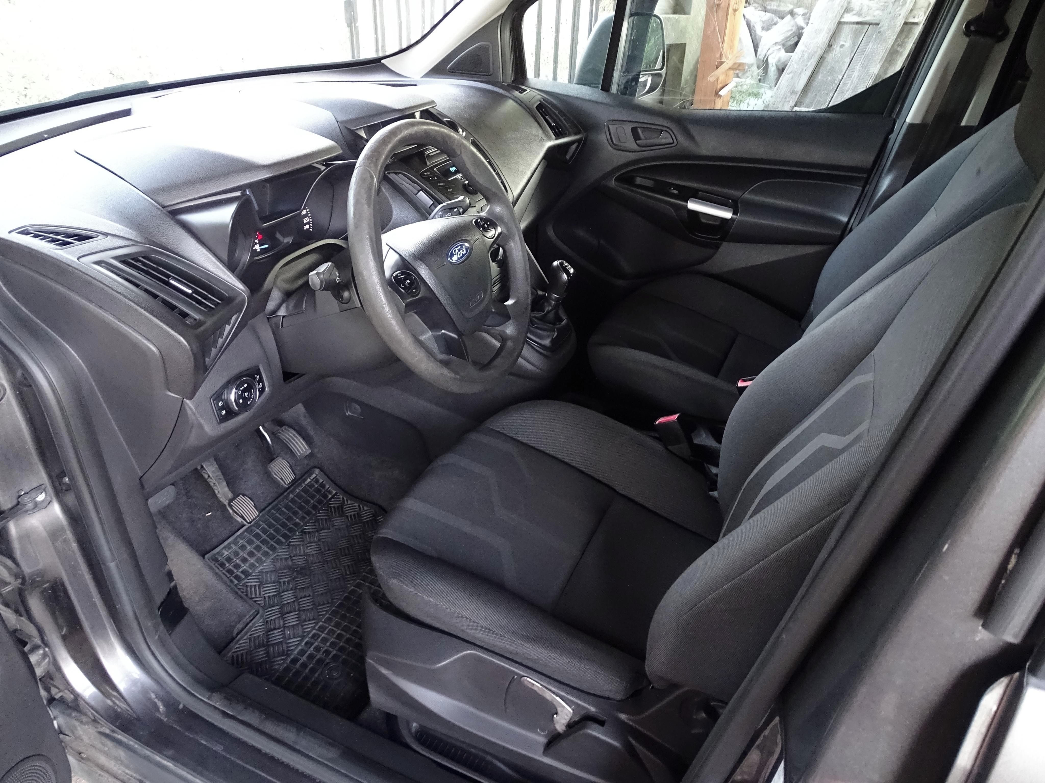 Ford Tourneo Connect, 1,5 TDCi bez ADblue - fotka 5
