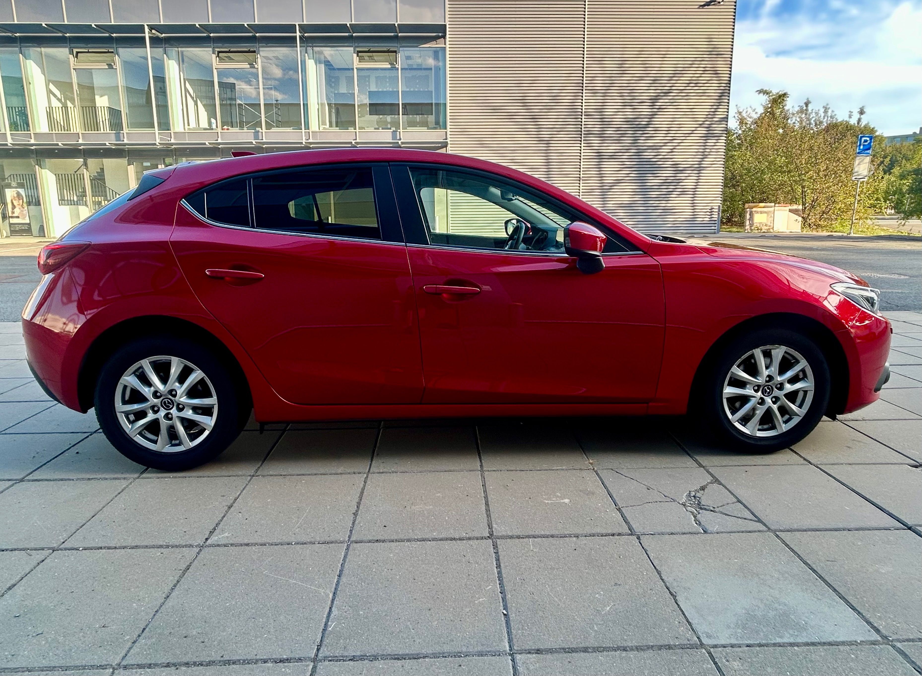 Mazda 3, 2.0i XENON-RVM-VYHŘEV-PDC - fotka 6