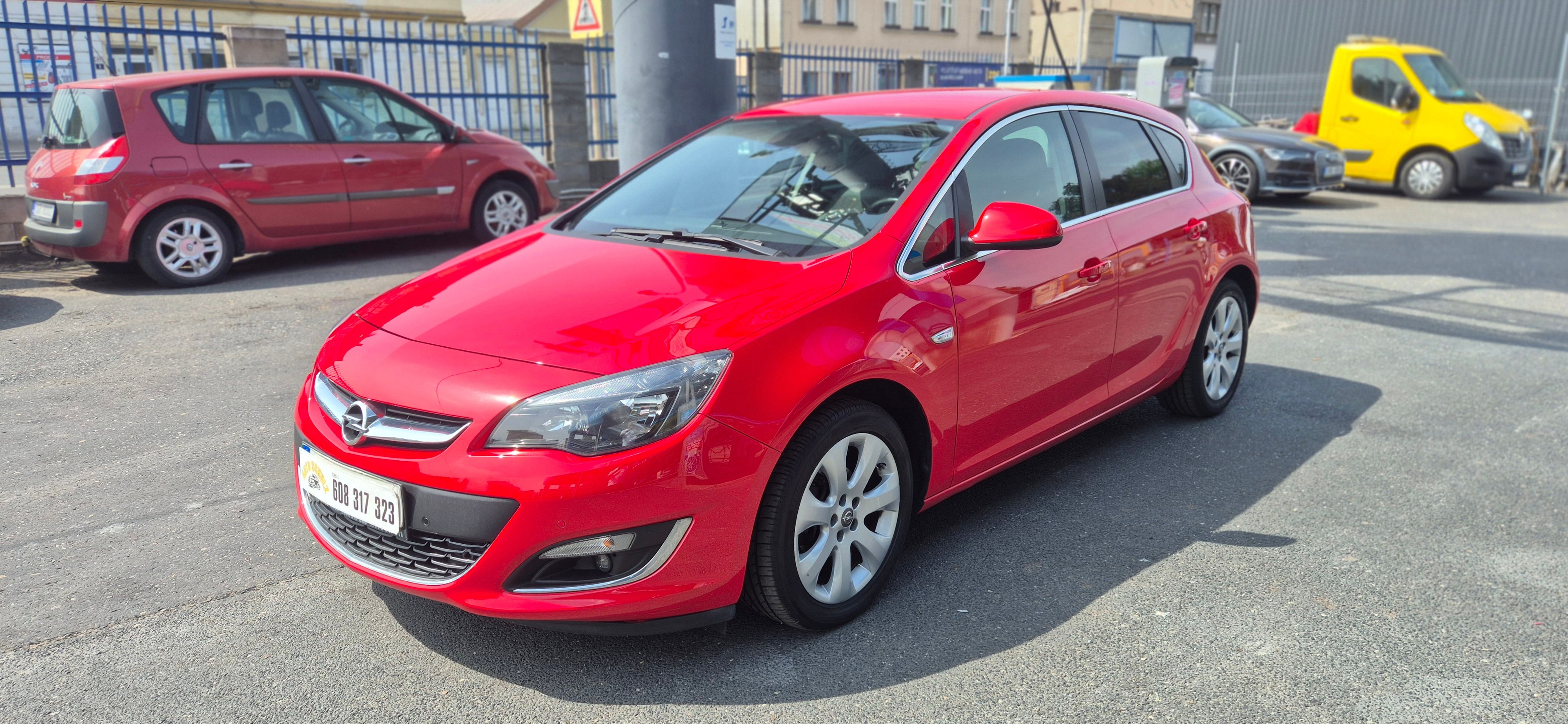 Opel Astra, 1.4 i AUTOMAT, DIG KLIMA, NAVI - fotka 3