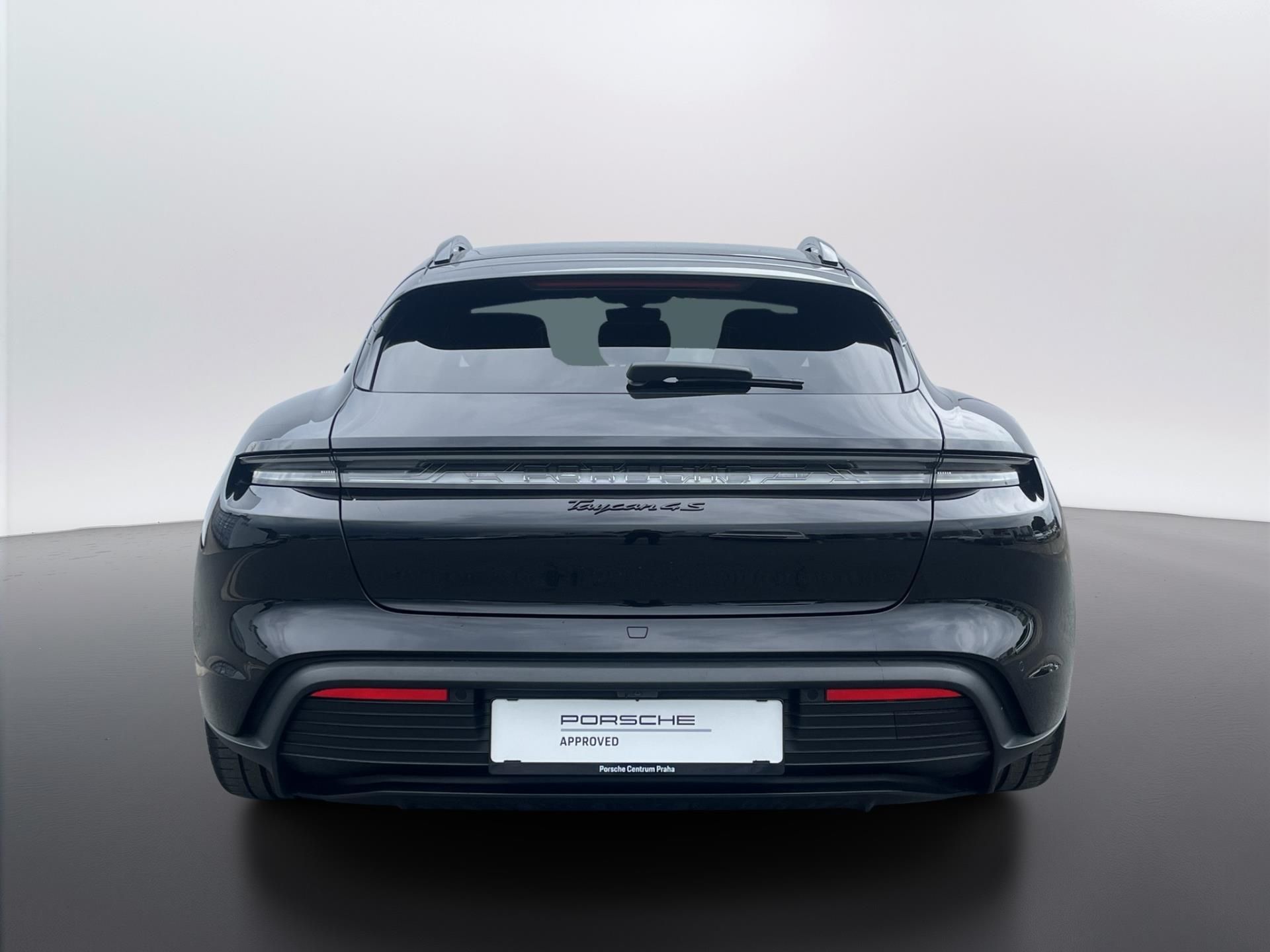 Porsche Taycan, Taycan 4S Sport Turismo - fotka 4