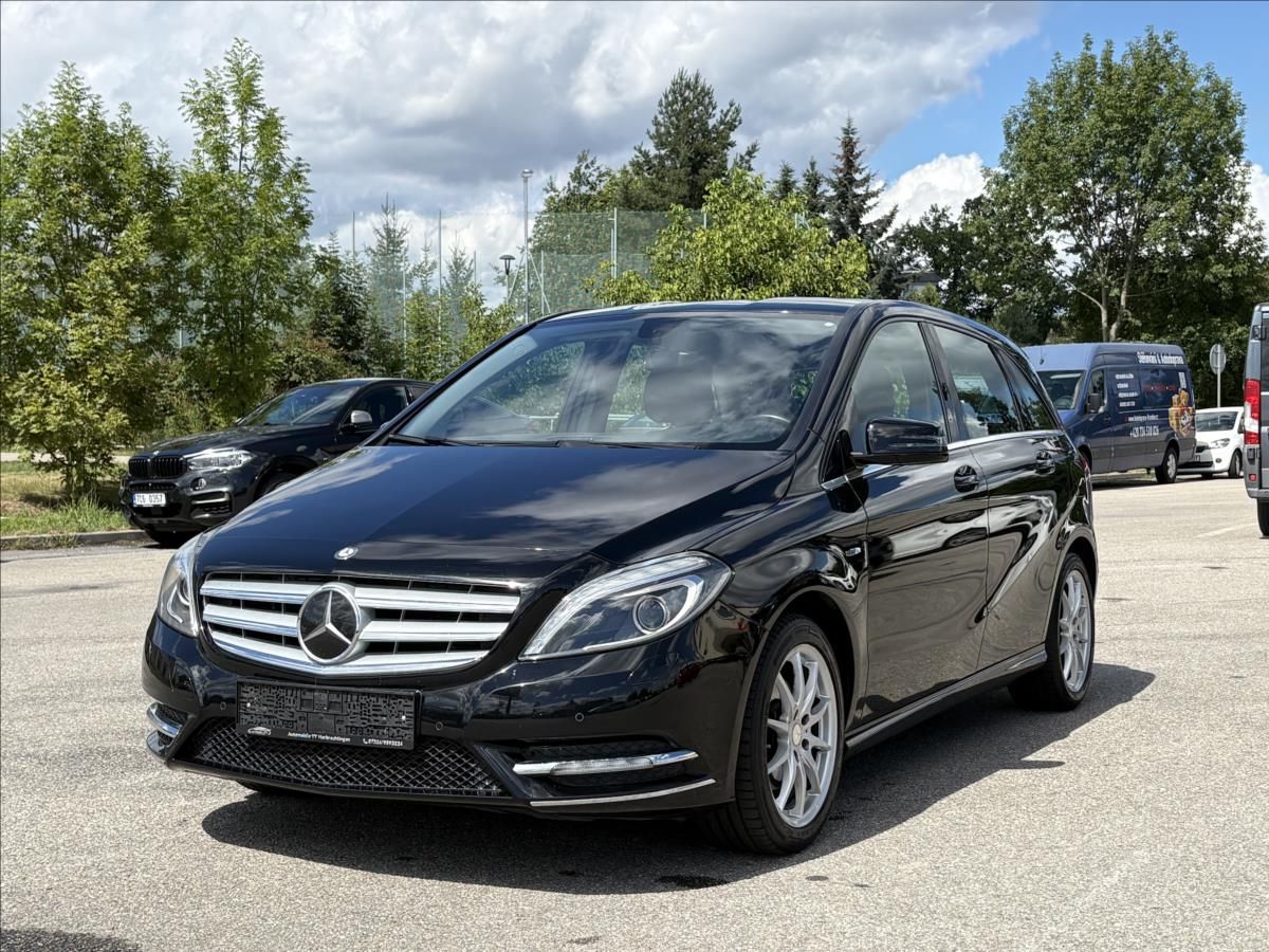 Mercedes-Benz Třídy B, 1,6 200i 115kW,Bi-Xen,Kůže,Nav