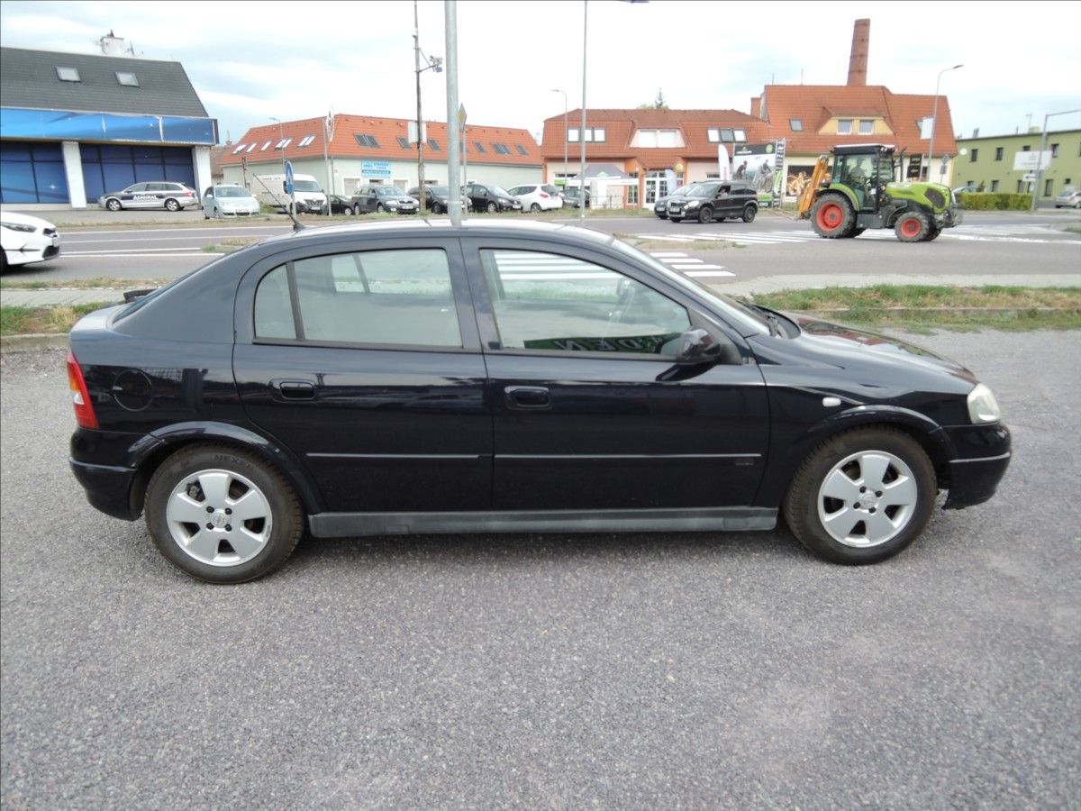 Opel Astra, 1,4 i Elegance Digi Klima TOP - fotka 5