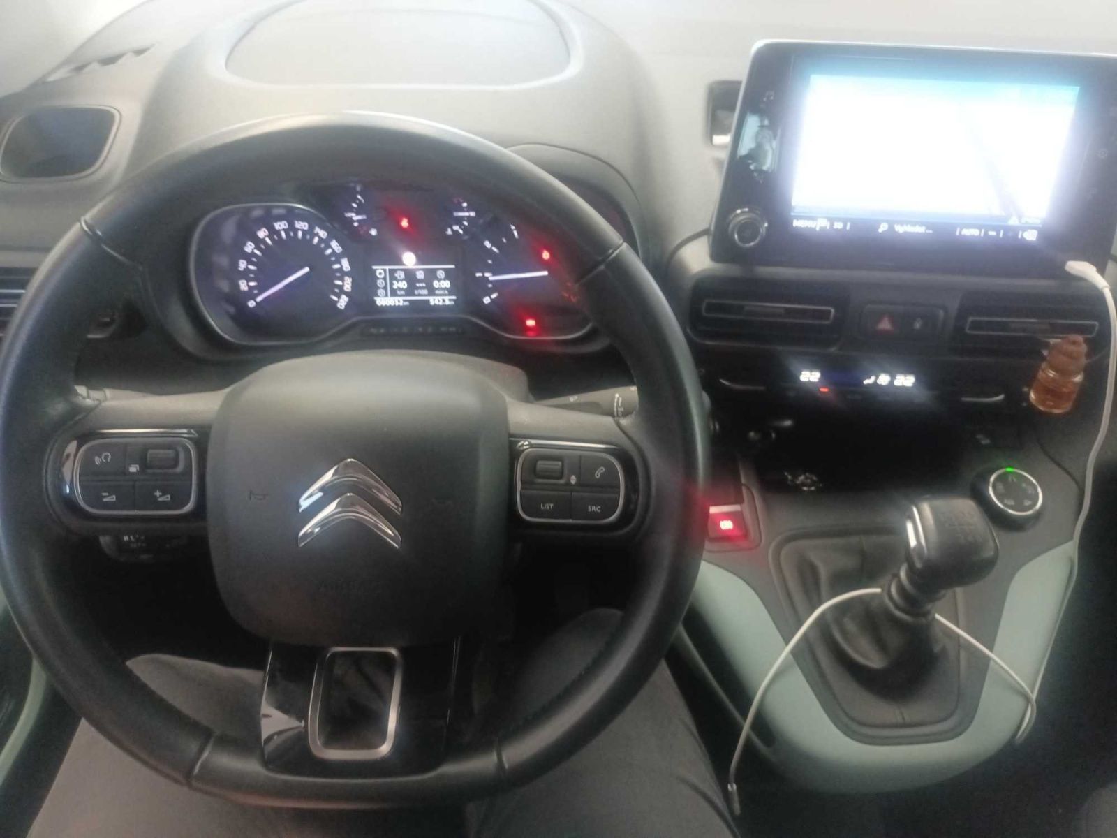 Citroën Berlingo, Maxi 1.5 BlueHDi, 7Míst, Klima - fotka 3