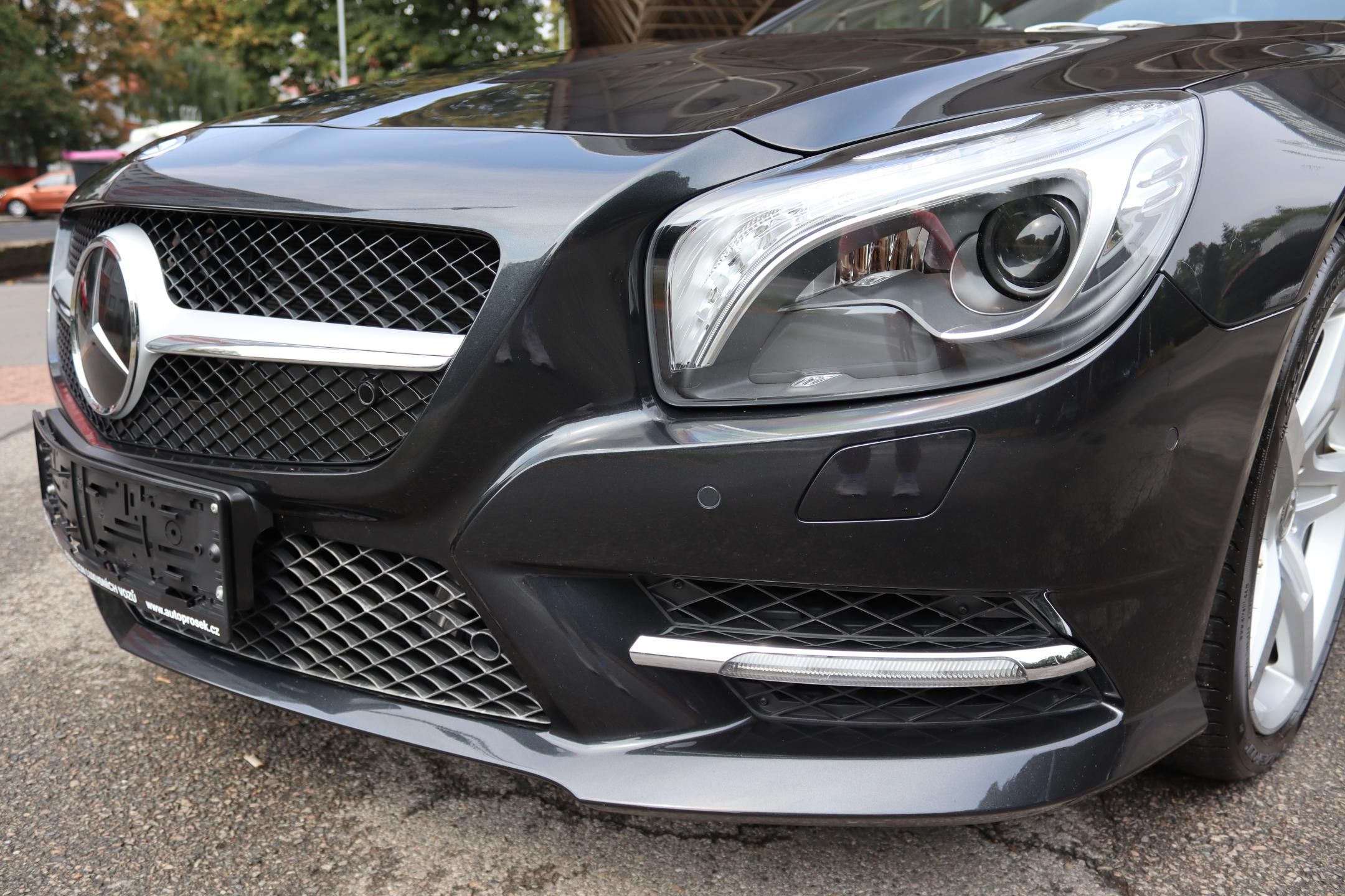 Mercedes-Benz SL, Mercedes-Benz SL 500 BlueEFFIC - fotka 6