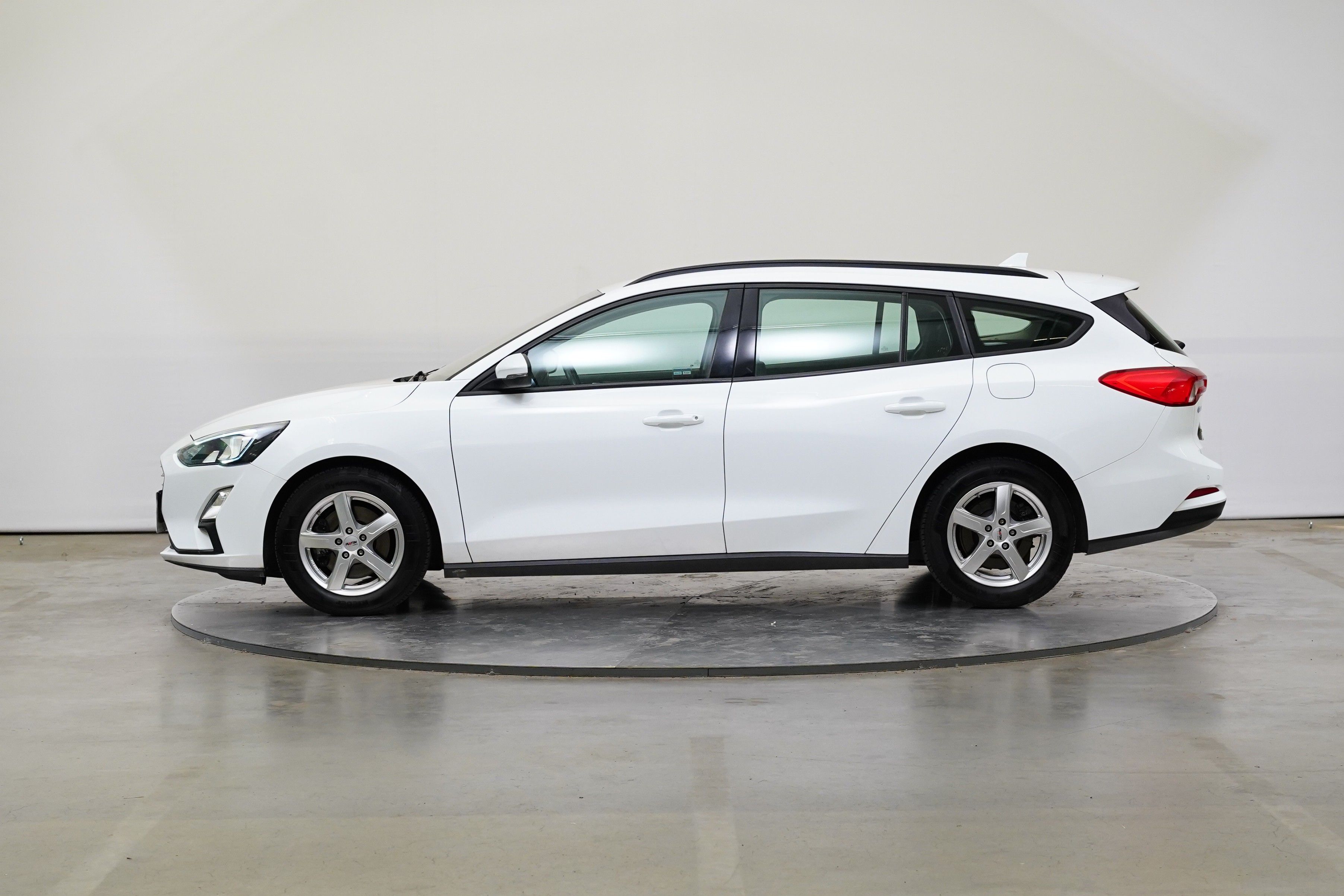 Ford Focus, 1.5 EcoBlue 70 kW Trend - fotka 3