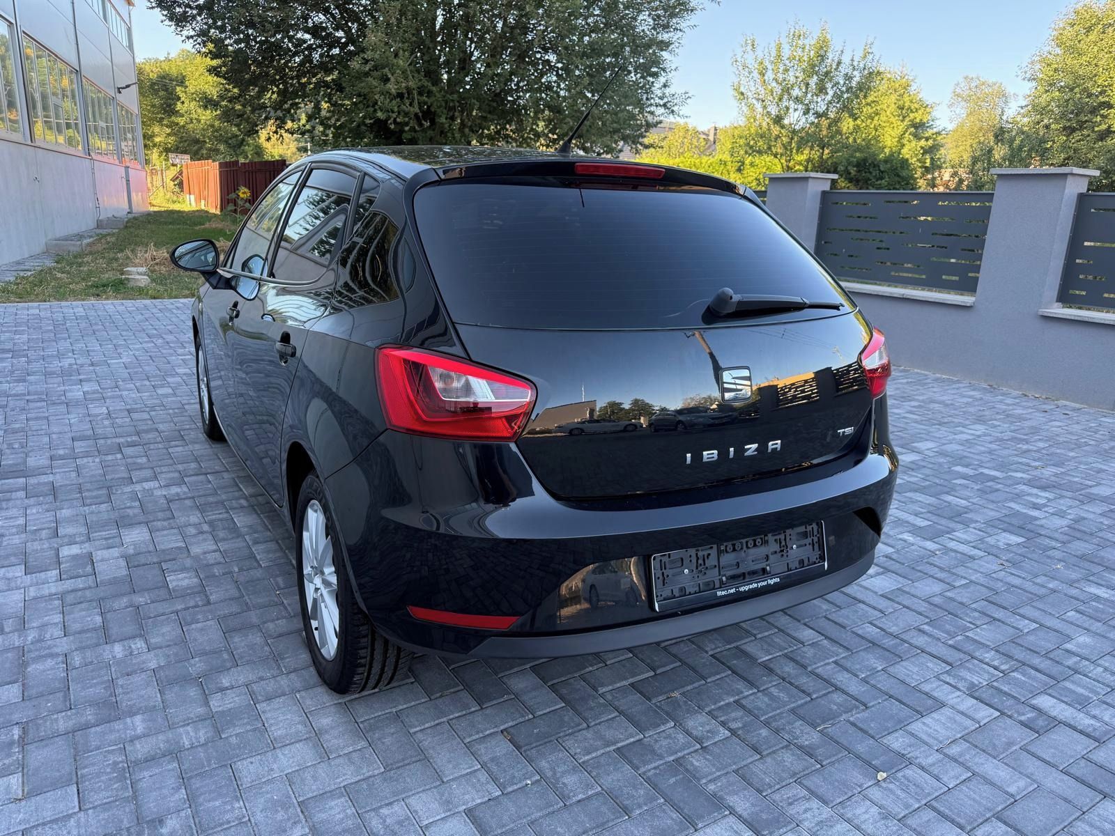 Seat Ibiza, 1.2TSI 66kw DIGI AC vyhř.sedač - fotka 6