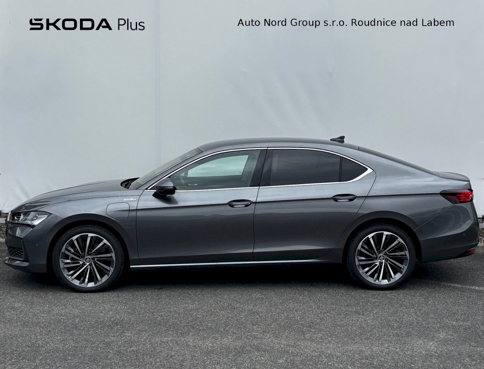 Škoda Superb, Laurin & Klement 1.5 TSI iV / - fotka 3