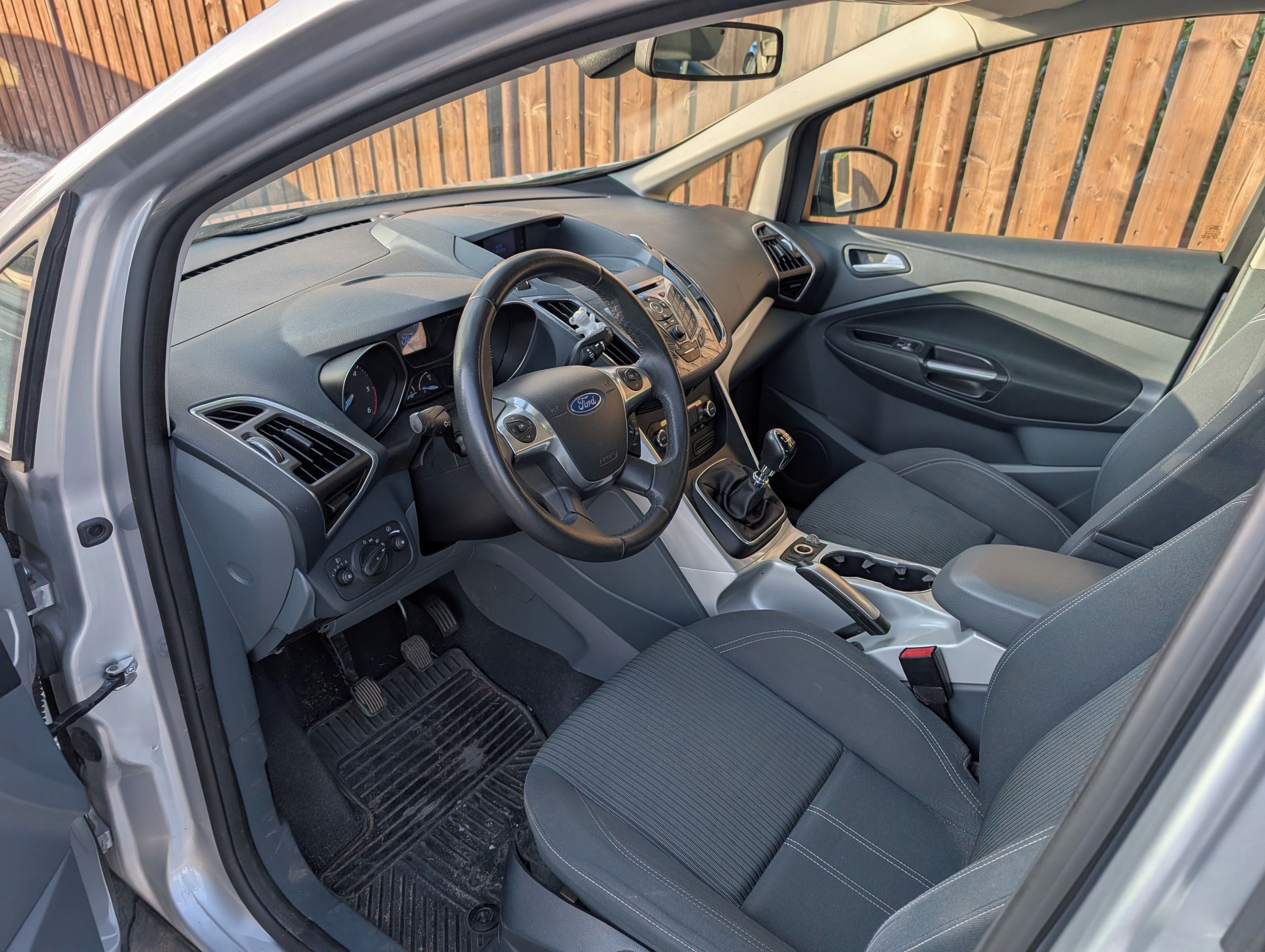 Ford Grand C-MAX - fotka 4