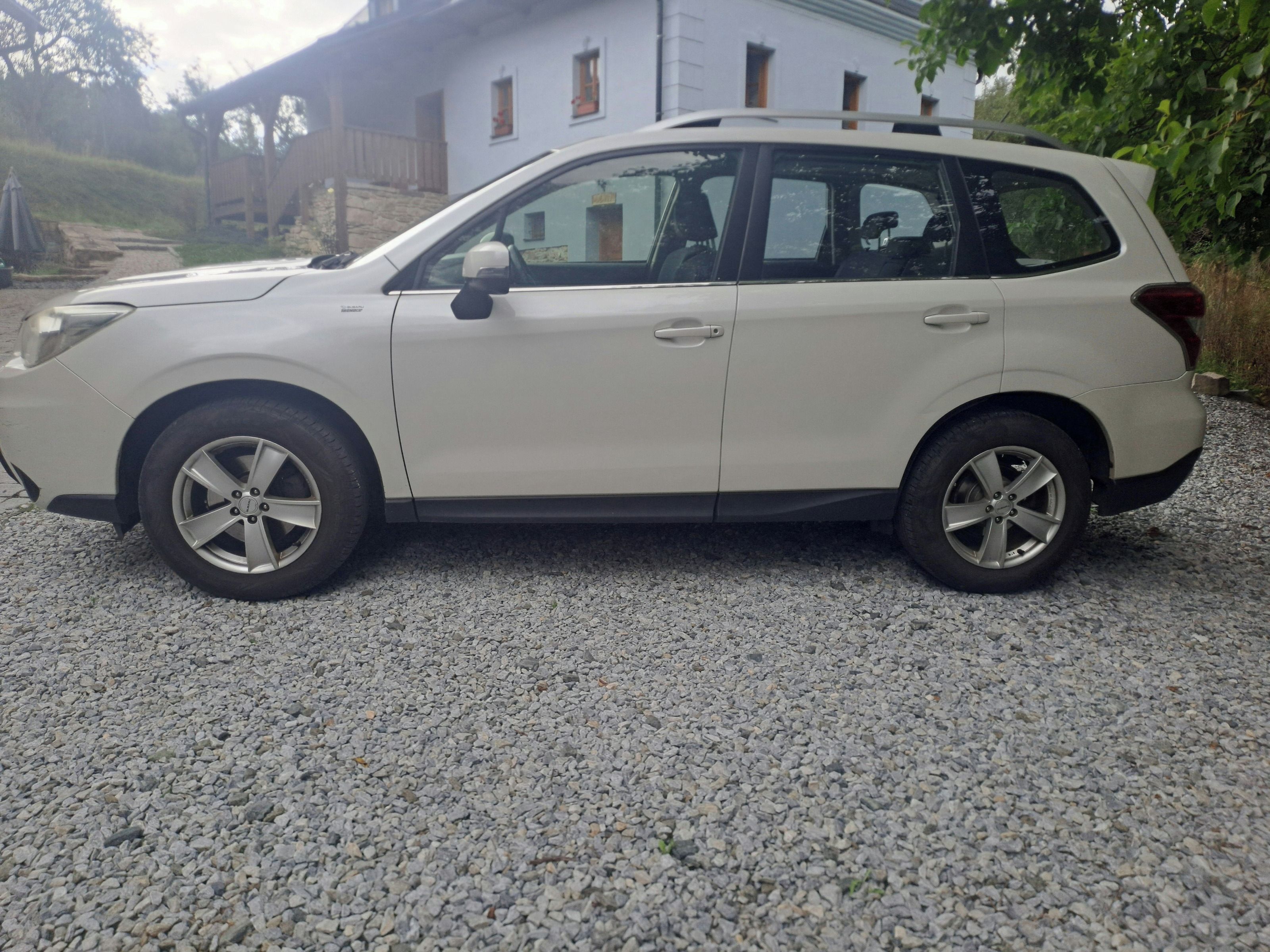 Subaru Forester, Subaru Forester 2.0D (2015) - fotka 6
