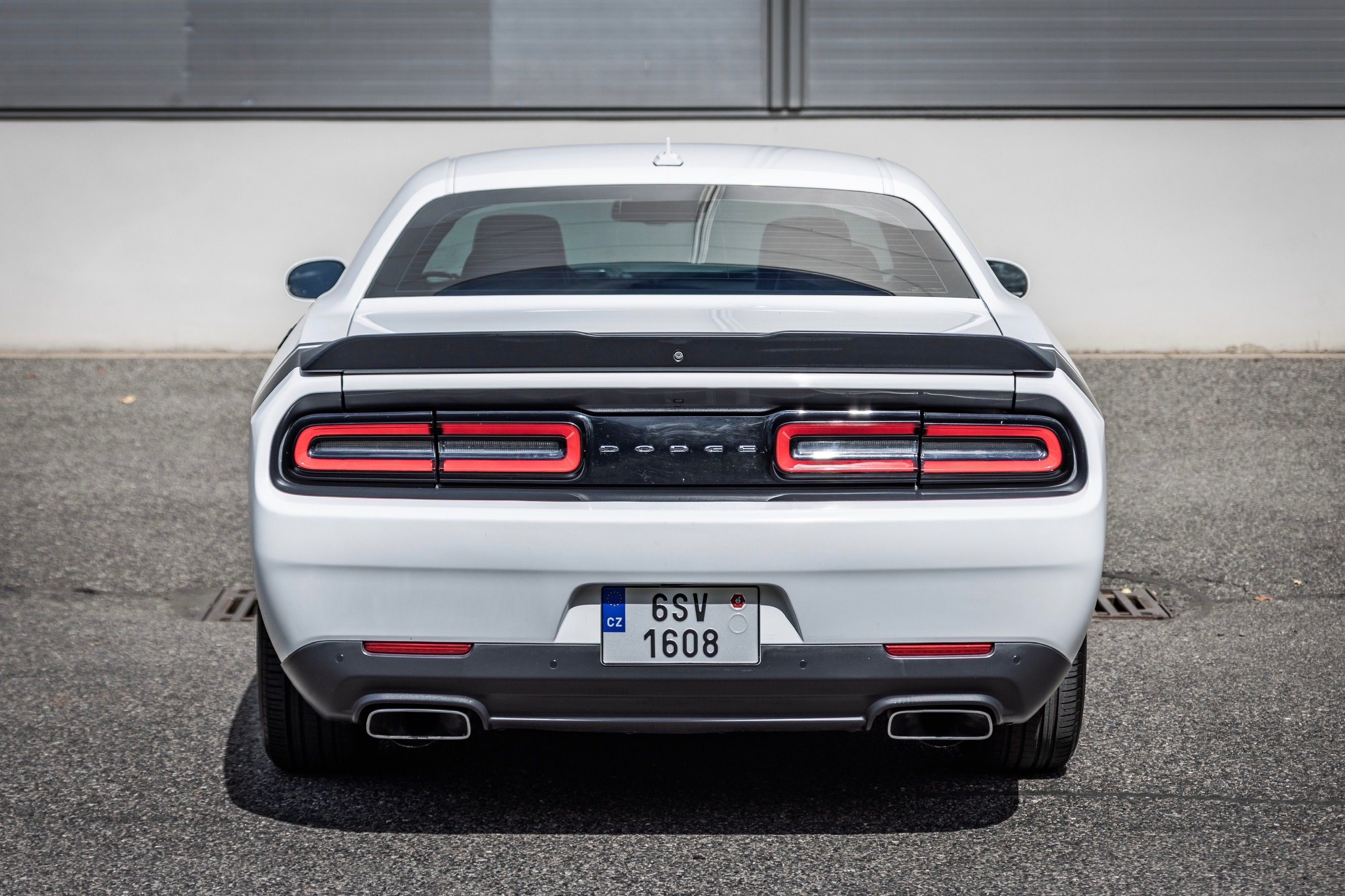 Dodge Challenger, 6.4 V8 HEMI R/T Scat Pack - fotka 4