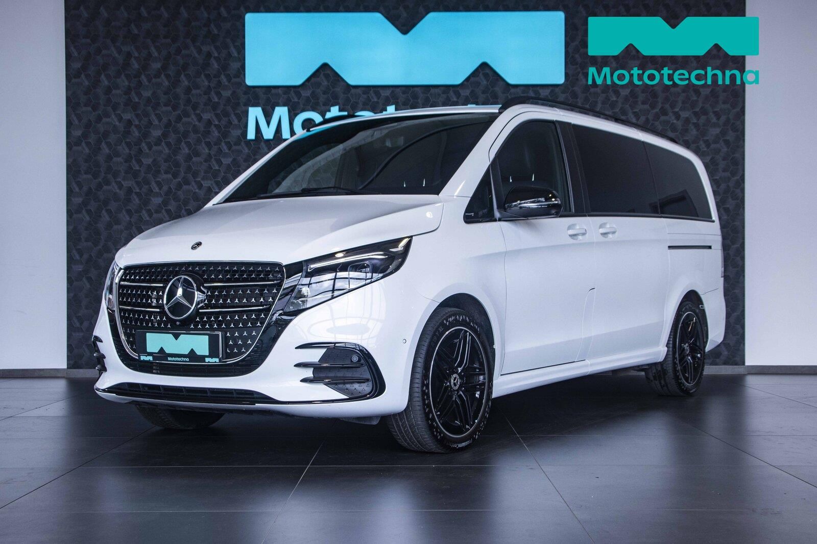 Mercedes-Benz Třídy V, 300 d 4MATIC, 7 míst, L