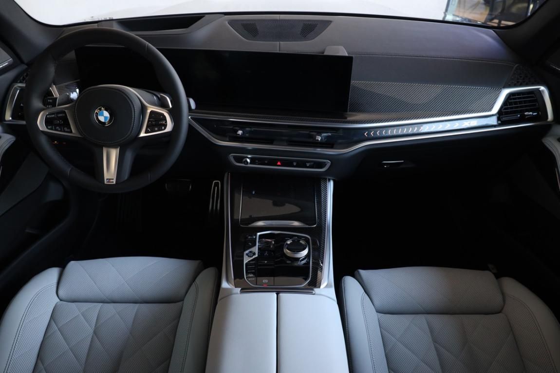 BMW X5, xDrive30d - fotka 5