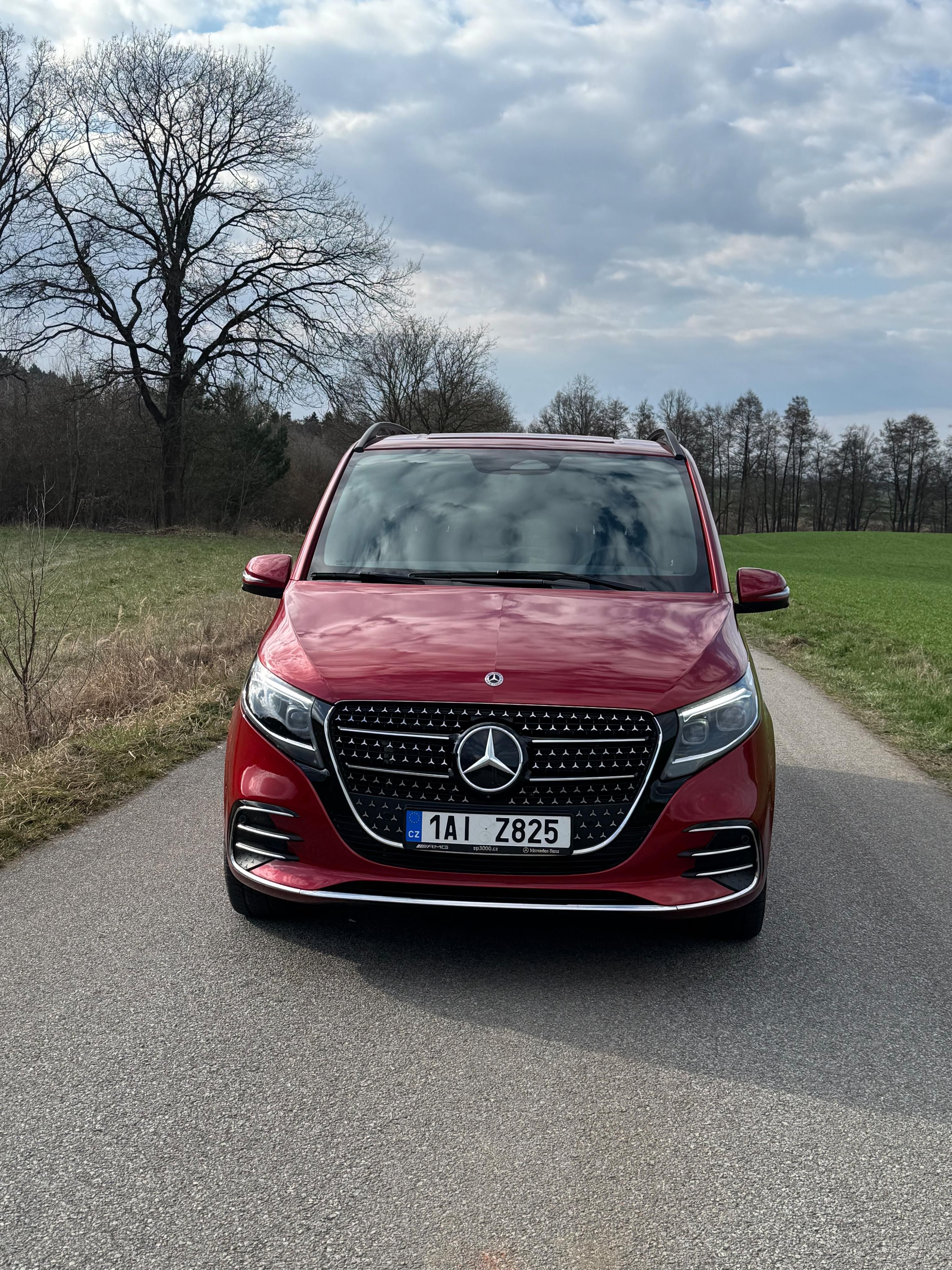 Mercedes-Benz Třídy V, 300d 4x4 - fotka 6