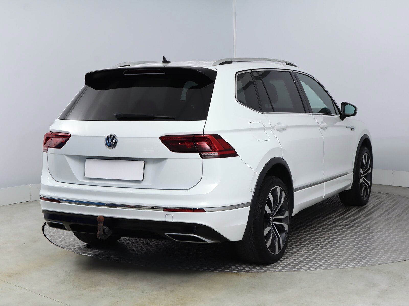 Volkswagen Tiguan Allspace, 2.0 BiTDI, R-Line, 4X4 - fotka 5