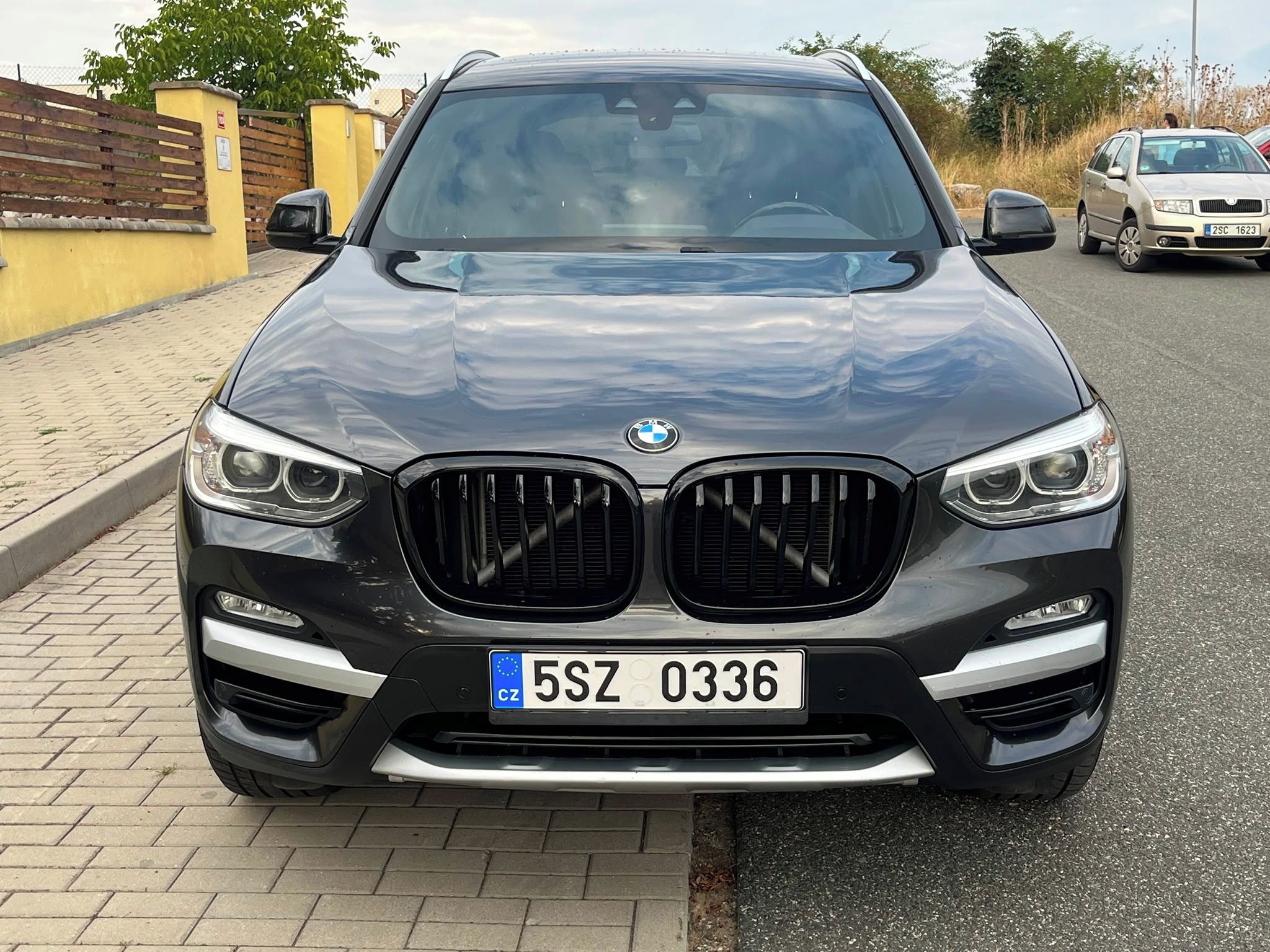 BMW X3, 20d xLine, xDrive, Led, 140 KW - fotka 3