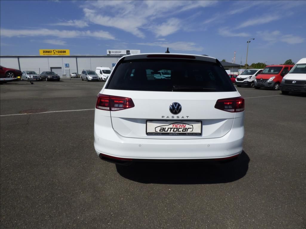 Volkswagen Passat Variant, 2,0 TDI DSG,LED,Navigace,Digi - fotka 4