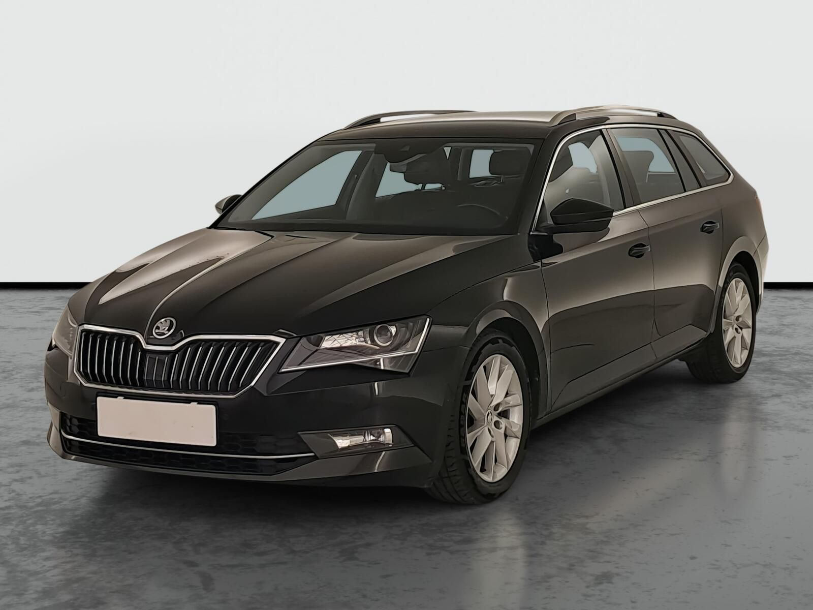 Škoda Superb, 2.0 TDI, Style Plus, Automat - fotka 2